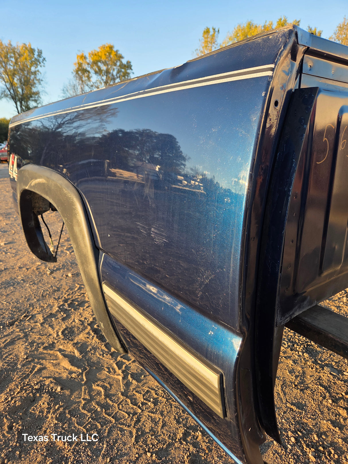 1999-2007 Chevrolet Silverado / GMC Sierra 6' 6" Short Truck Bed