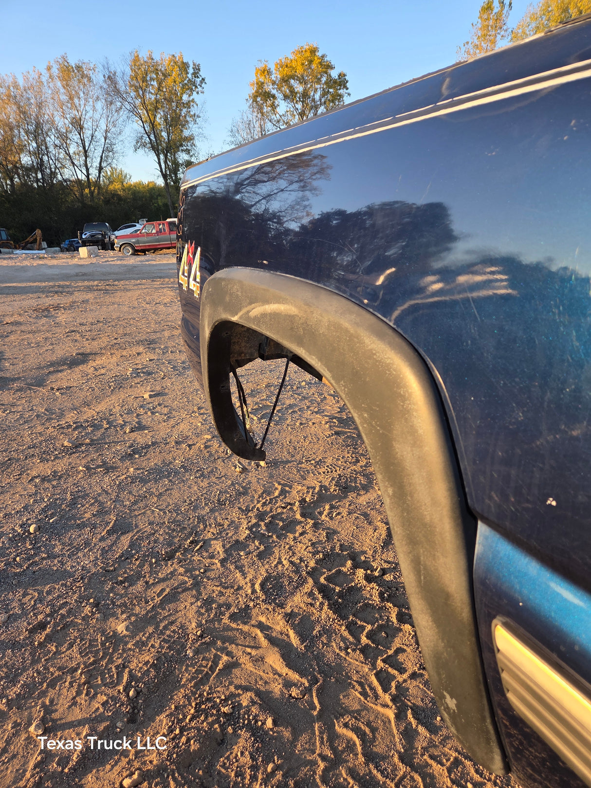 1999-2007 Chevrolet Silverado / GMC Sierra 6' 6" Short Truck Bed