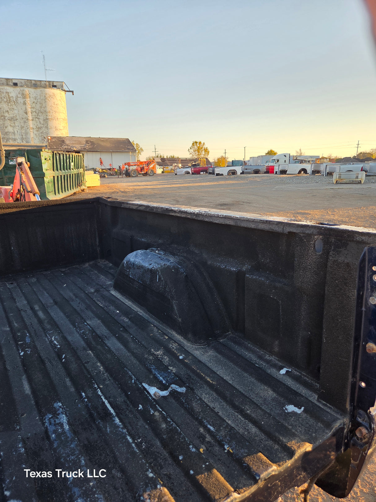 1999-2007 Chevrolet Silverado / GMC Sierra 6' 6" Short Truck Bed