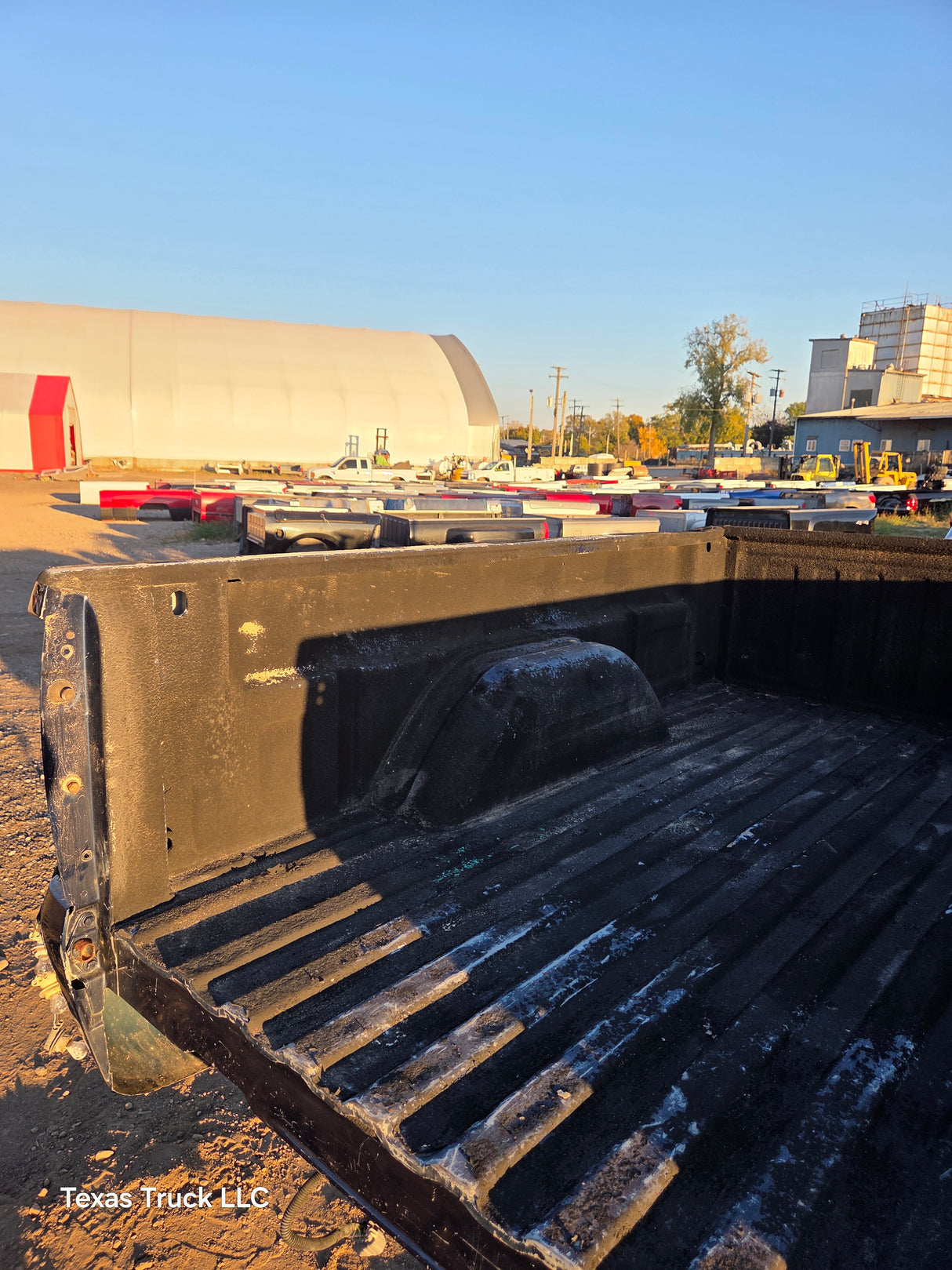 1999-2007 Chevrolet Silverado / GMC Sierra 6' 6" Short Truck Bed