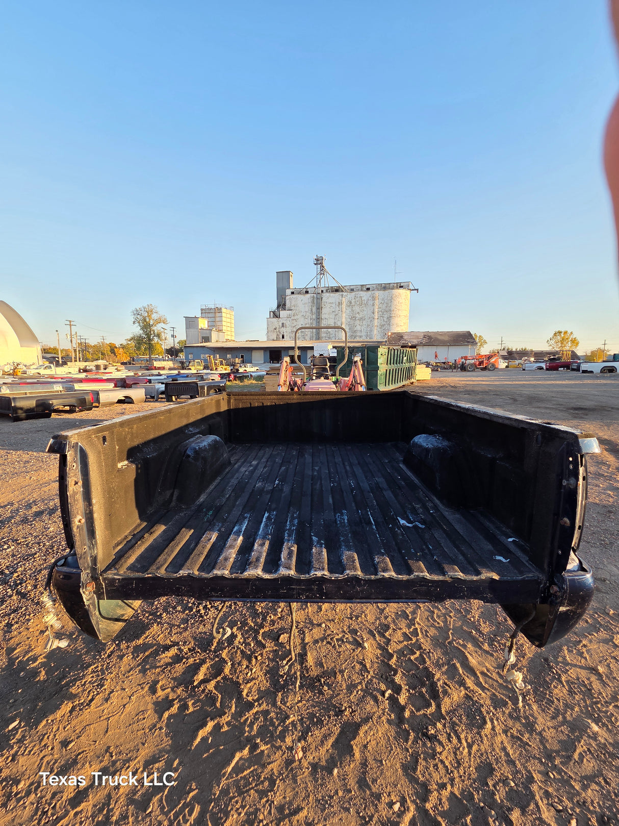 1999-2007 Chevrolet Silverado / GMC Sierra 6' 6" Short Truck Bed