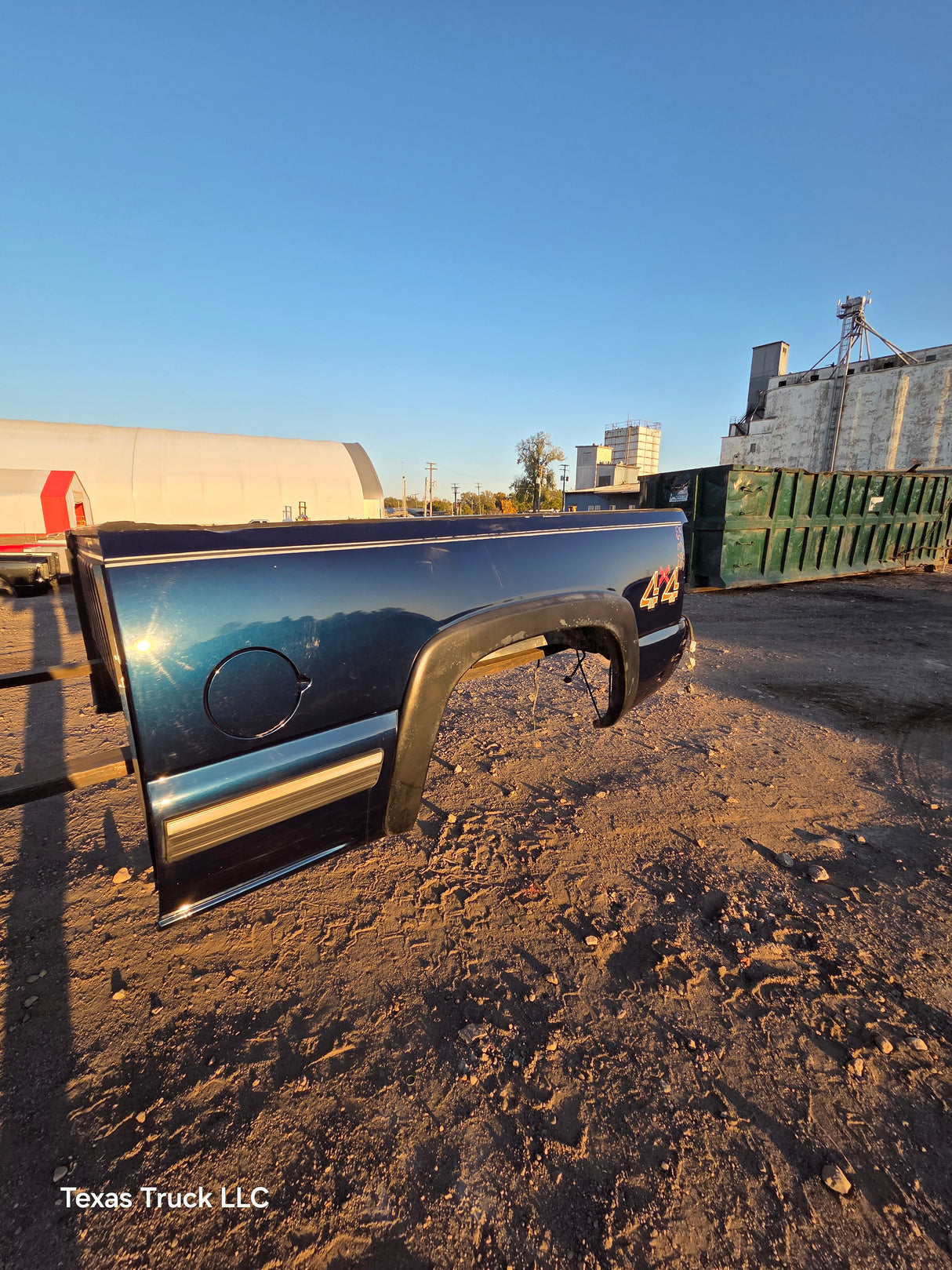 1999-2007 Chevrolet Silverado / GMC Sierra 6' 6" Short Truck Bed