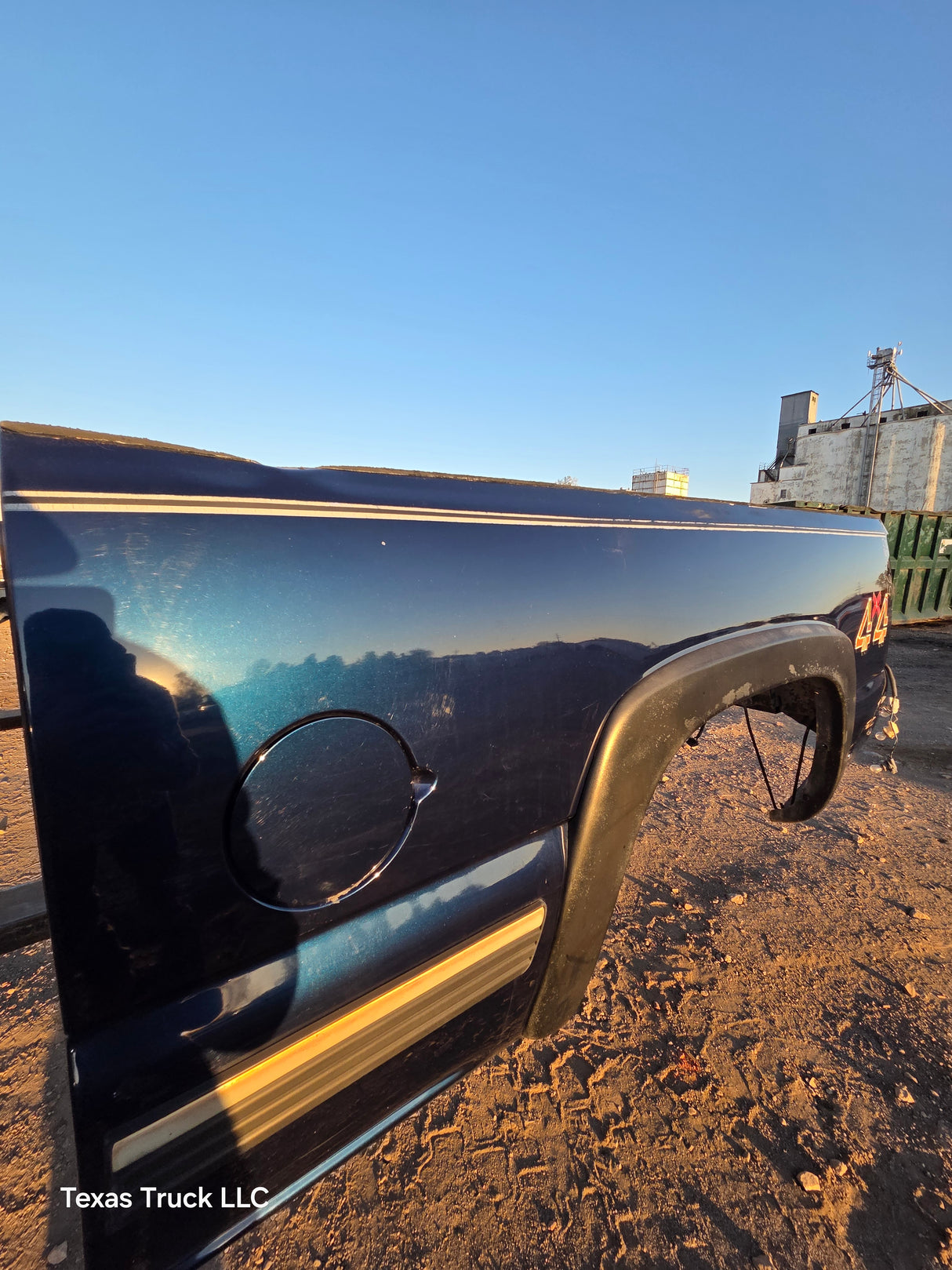 1999-2007 Chevrolet Silverado / GMC Sierra 6' 6" Short Truck Bed