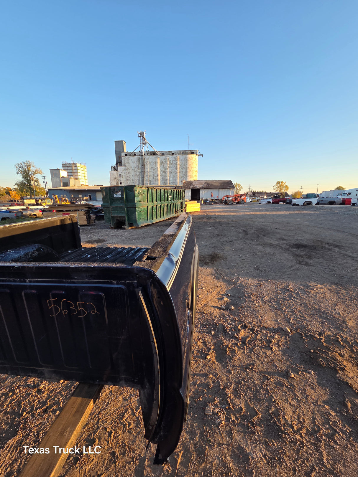 1999-2007 Chevrolet Silverado / GMC Sierra 6' 6" Short Truck Bed