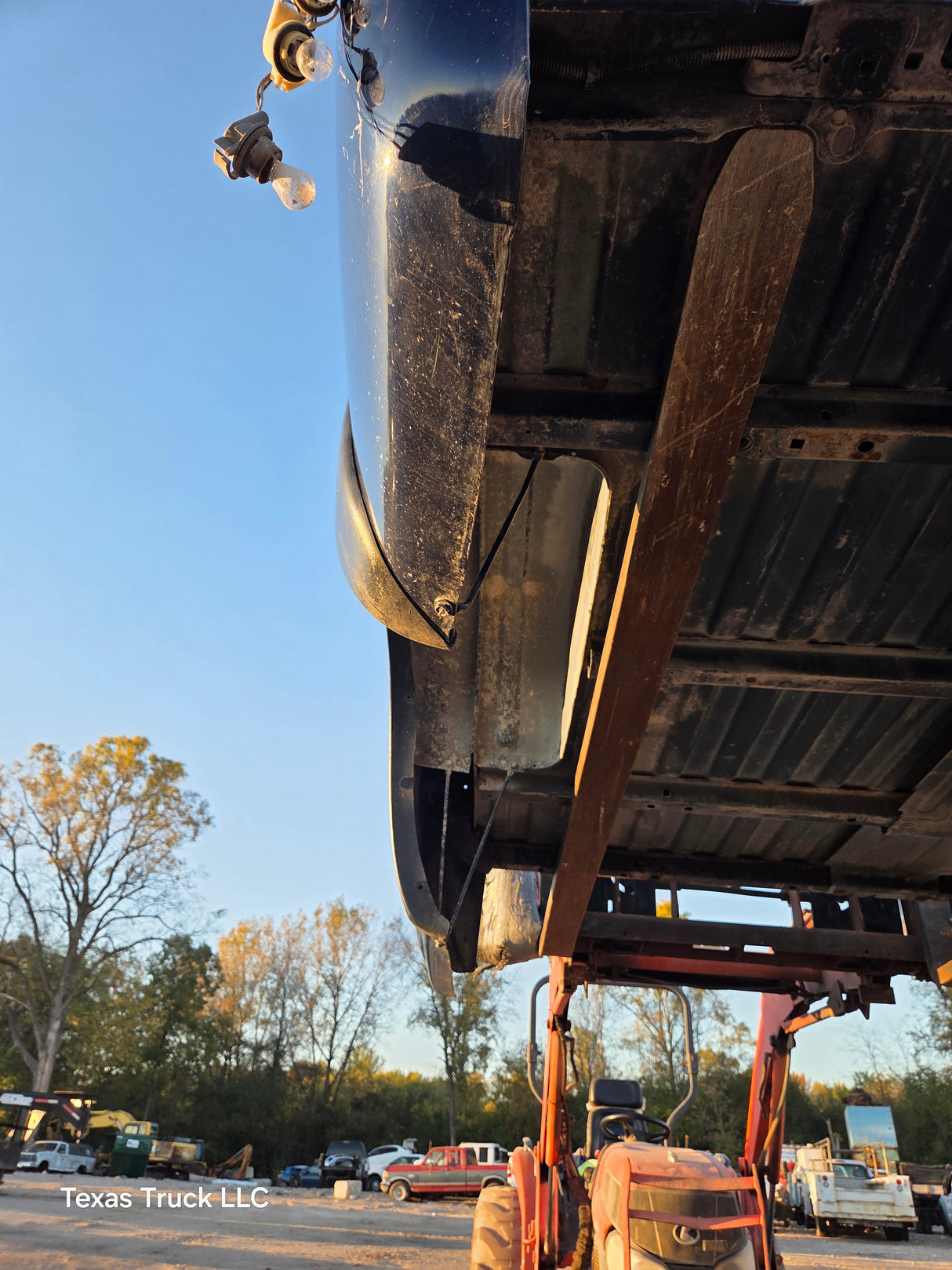 1999-2007 Chevrolet Silverado / GMC Sierra 6' 6" Short Truck Bed