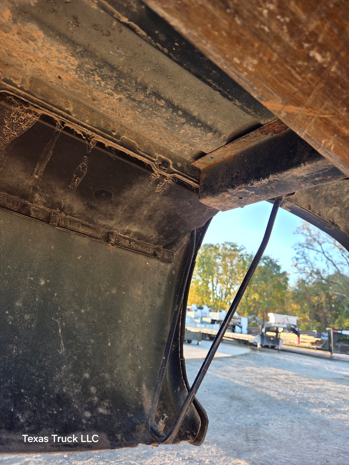 1999-2007 Chevrolet Silverado / GMC Sierra 6' 6" Short Truck Bed