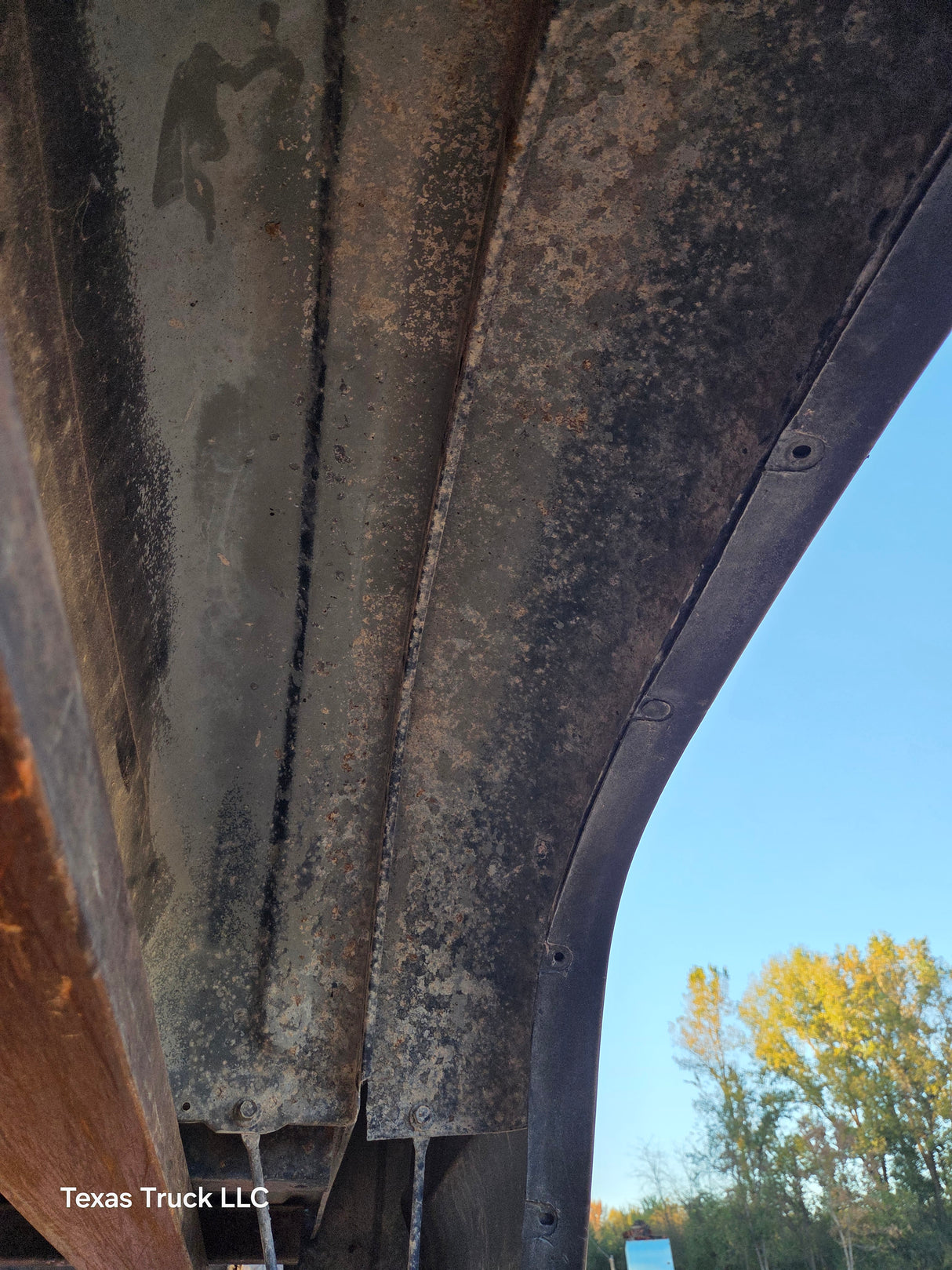 1999-2007 Chevrolet Silverado / GMC Sierra 6' 6" Short Truck Bed