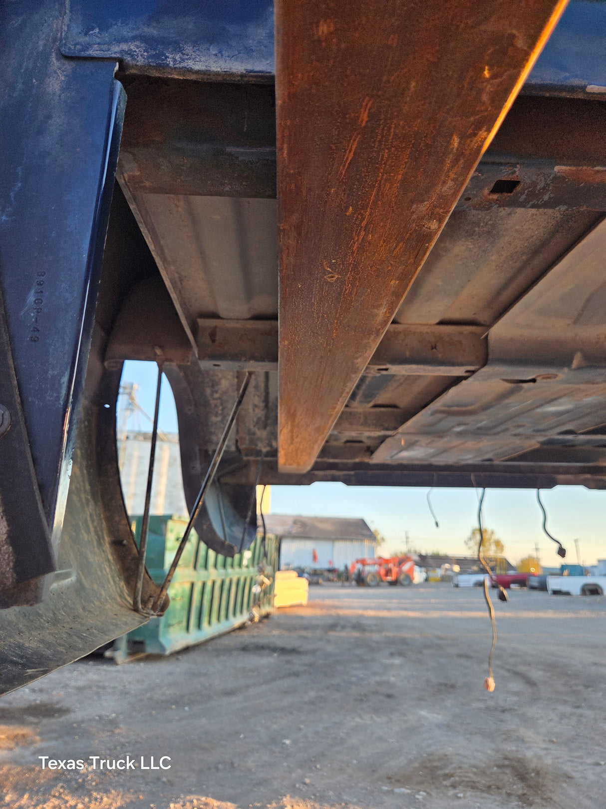 1999-2007 Chevrolet Silverado / GMC Sierra 6' 6" Short Truck Bed