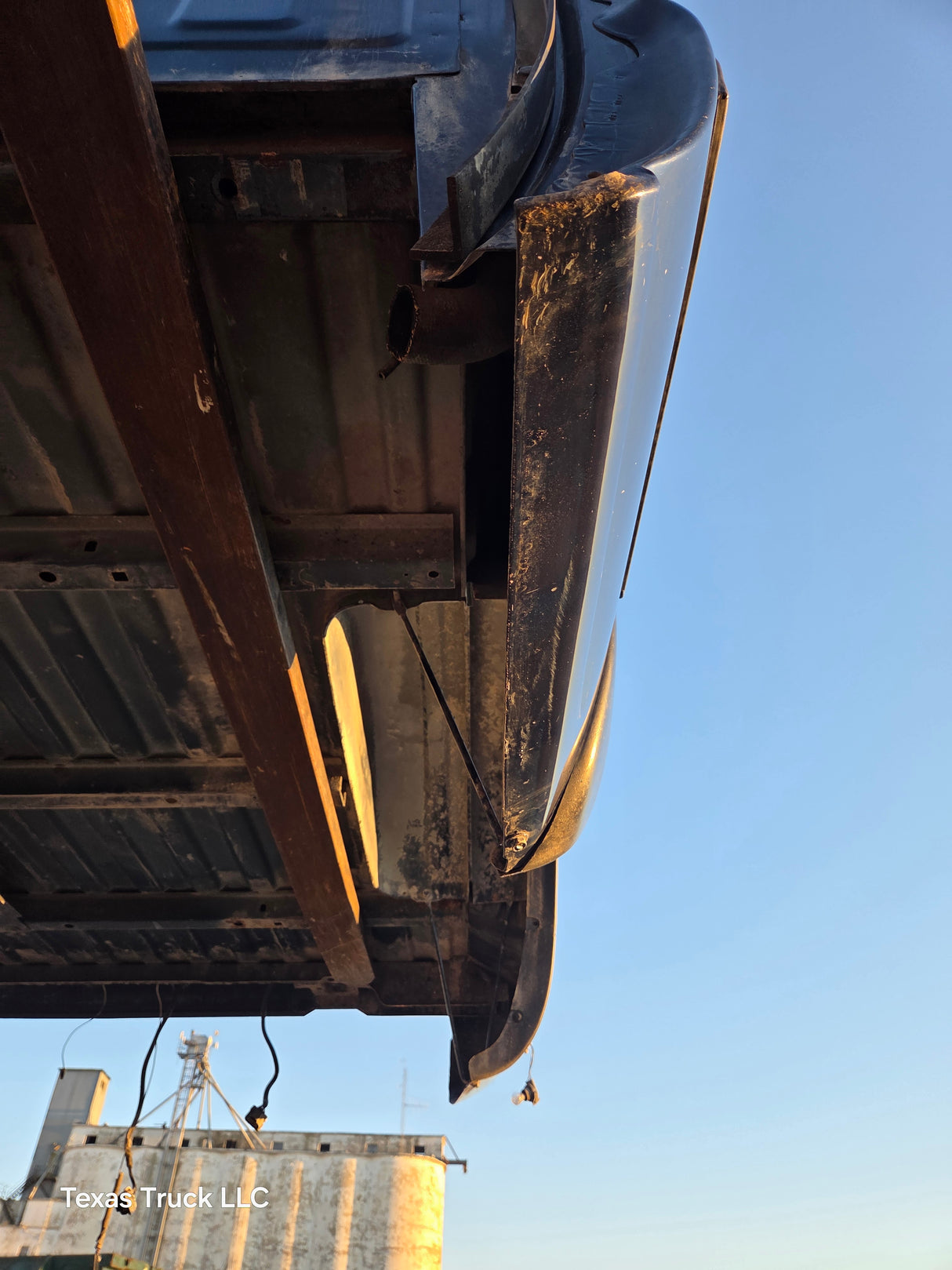 1999-2007 Chevrolet Silverado / GMC Sierra 6' 6" Short Truck Bed