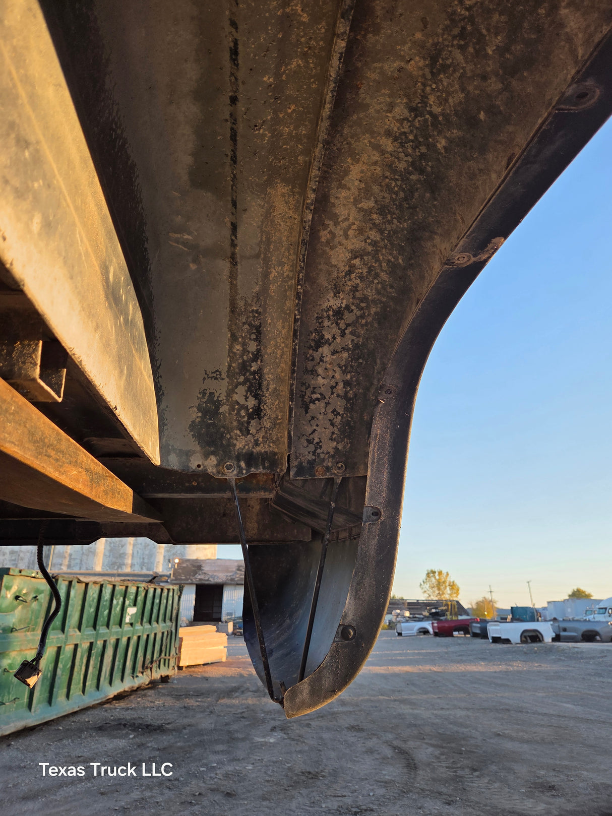 1999-2007 Chevrolet Silverado / GMC Sierra 6' 6" Short Truck Bed