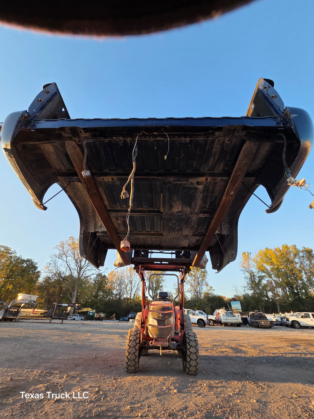 1999-2007 Chevrolet Silverado / GMC Sierra 6' 6" Short Truck Bed