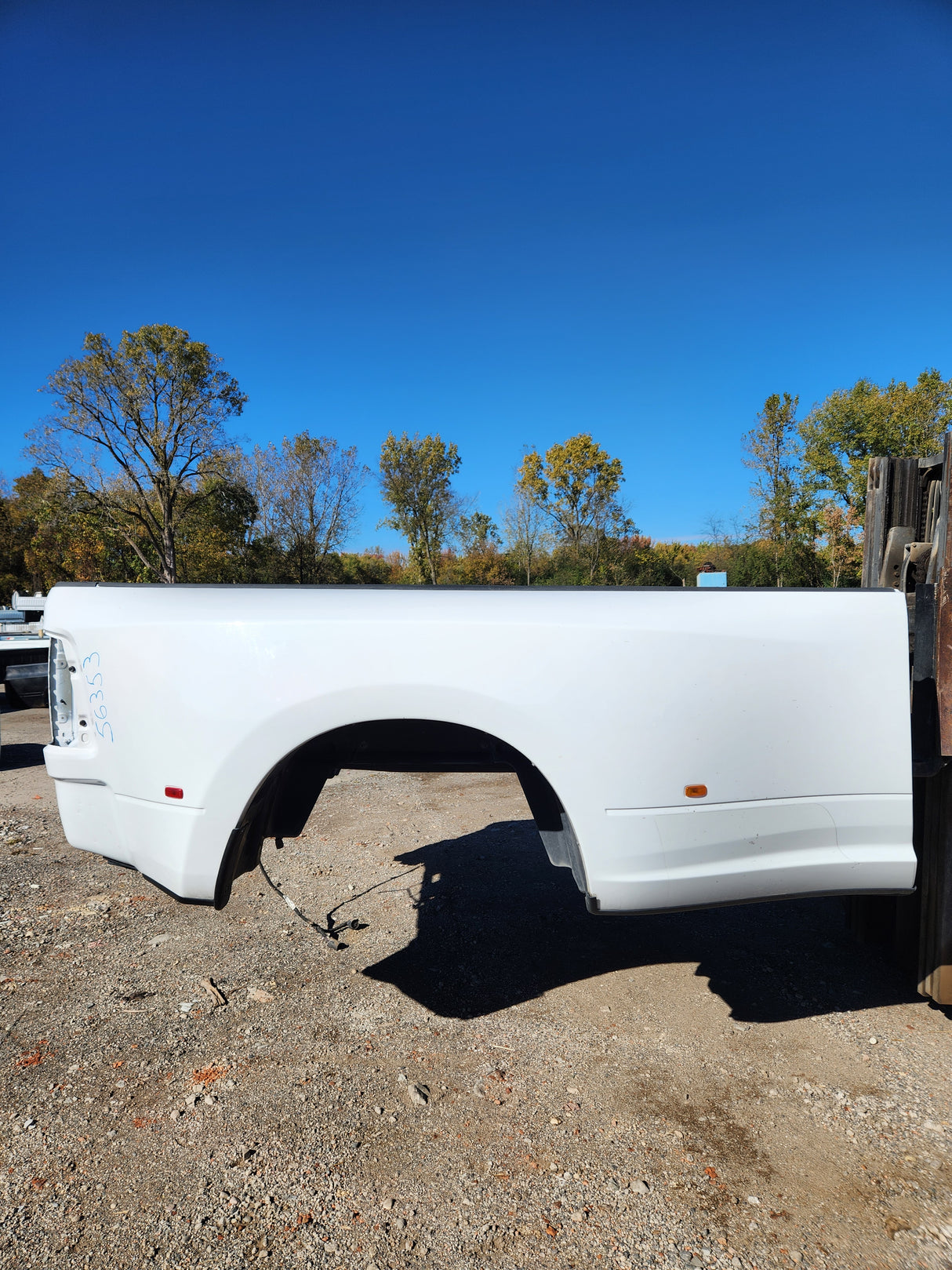 2009-2018 Dodge Ram 3500 4500 4th Gen Dually 8' Truck Truck Bed - Bright White