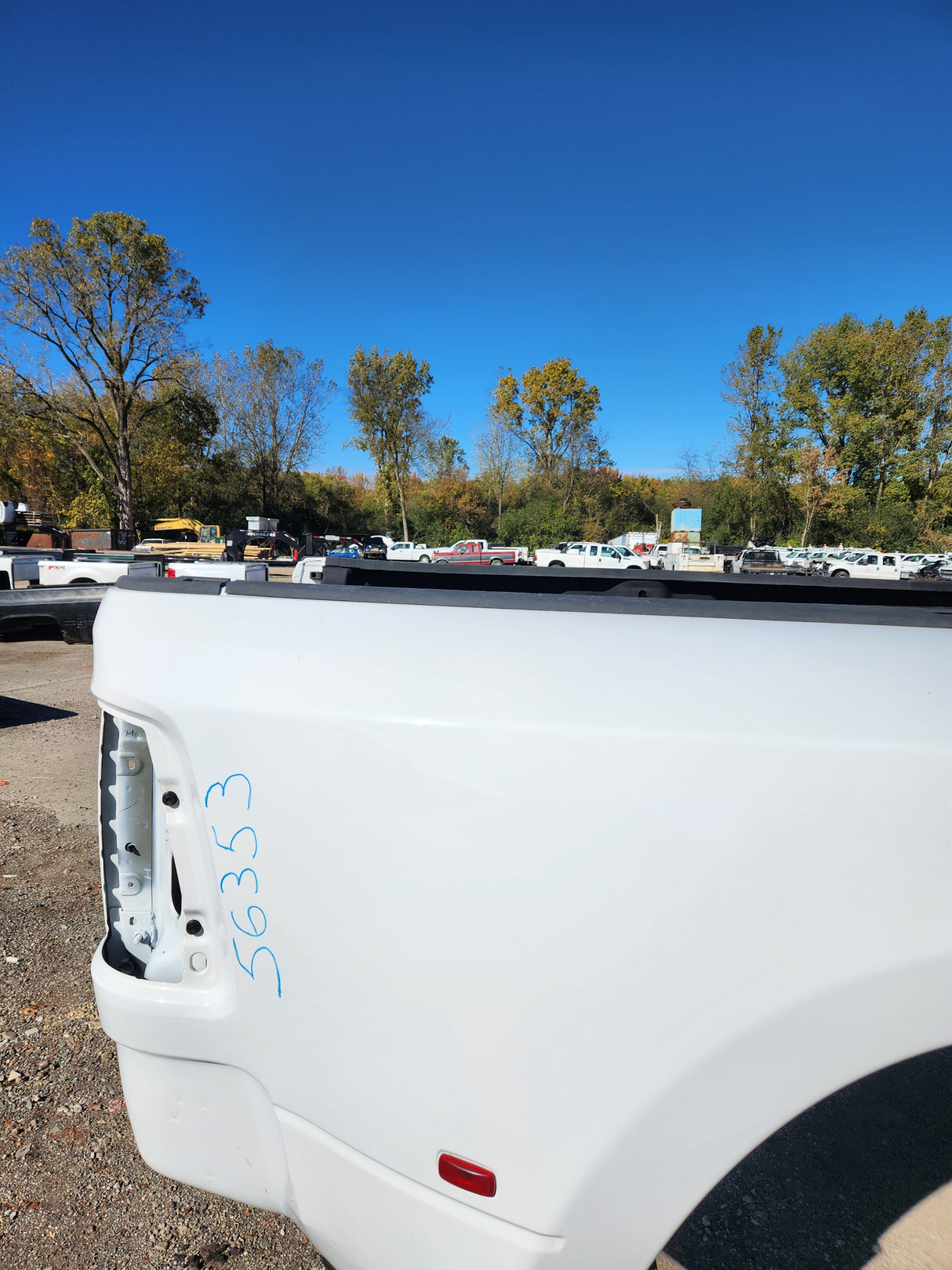 2009-2018 Dodge Ram 3500 4500 4th Gen Dually 8' Truck Truck Bed - Bright White