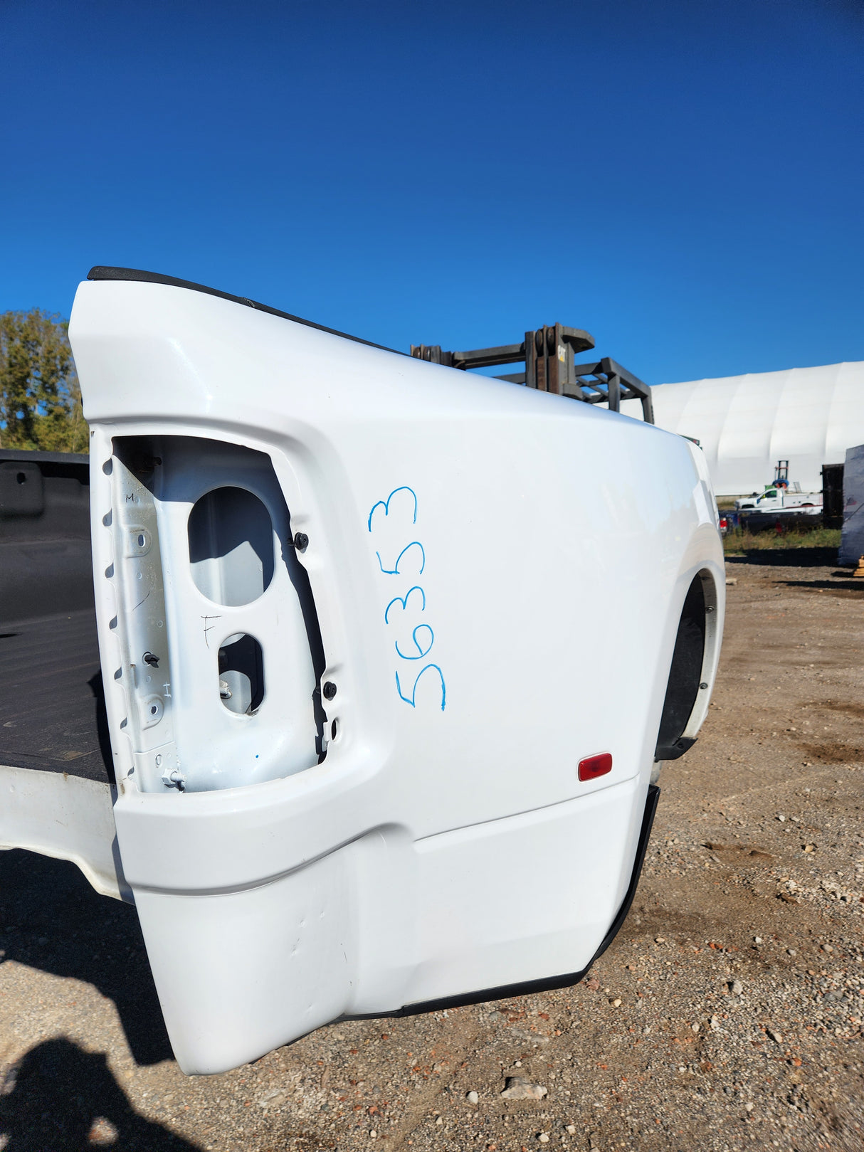 2009-2018 Dodge Ram 3500 4500 4th Gen Dually 8' Truck Truck Bed - Bright White