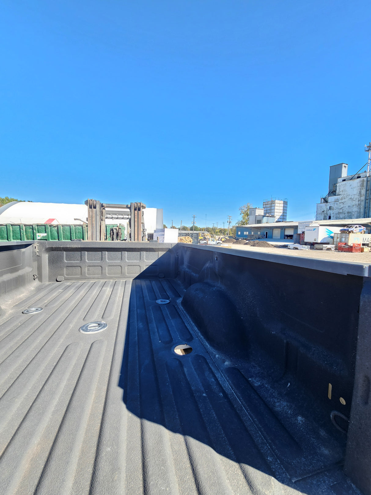 2009-2018 Dodge Ram 3500 4500 4th Gen Dually 8' Truck Truck Bed - Bright White