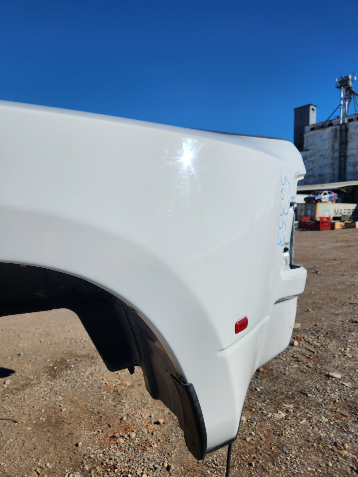 2009-2018 Dodge Ram 3500 4500 4th Gen Dually 8' Truck Truck Bed - Bright White
