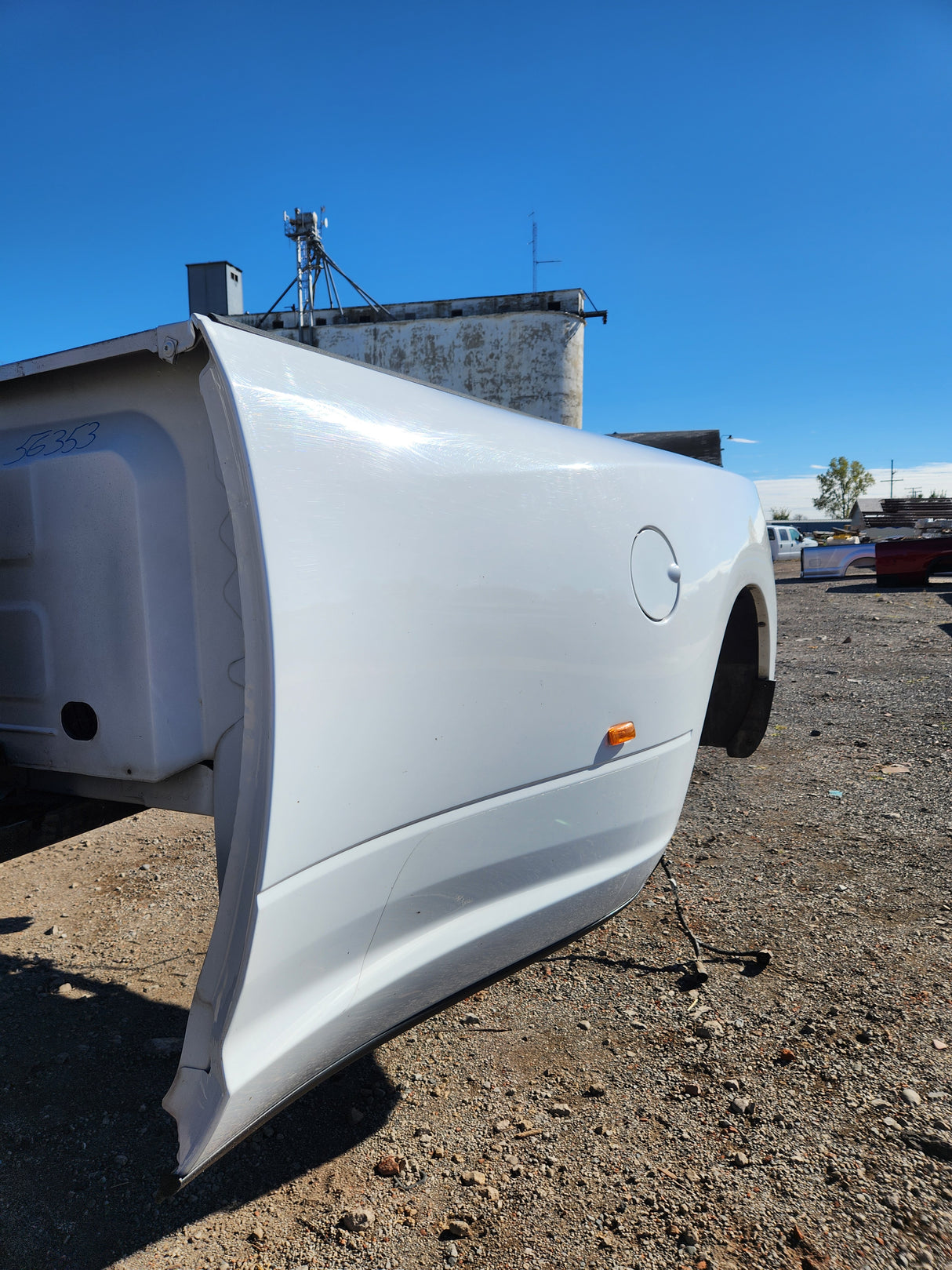 2009-2018 Dodge Ram 3500 4500 4th Gen Dually 8' Truck Truck Bed - Bright White