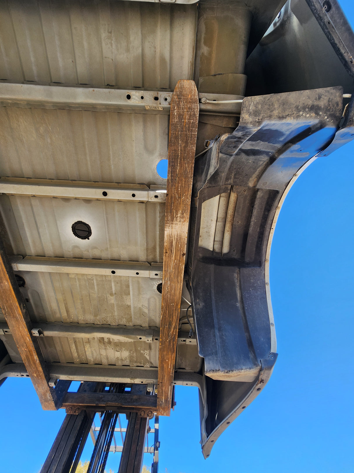 2009-2018 Dodge Ram 3500 4500 4th Gen Dually 8' Truck Truck Bed - Bright White