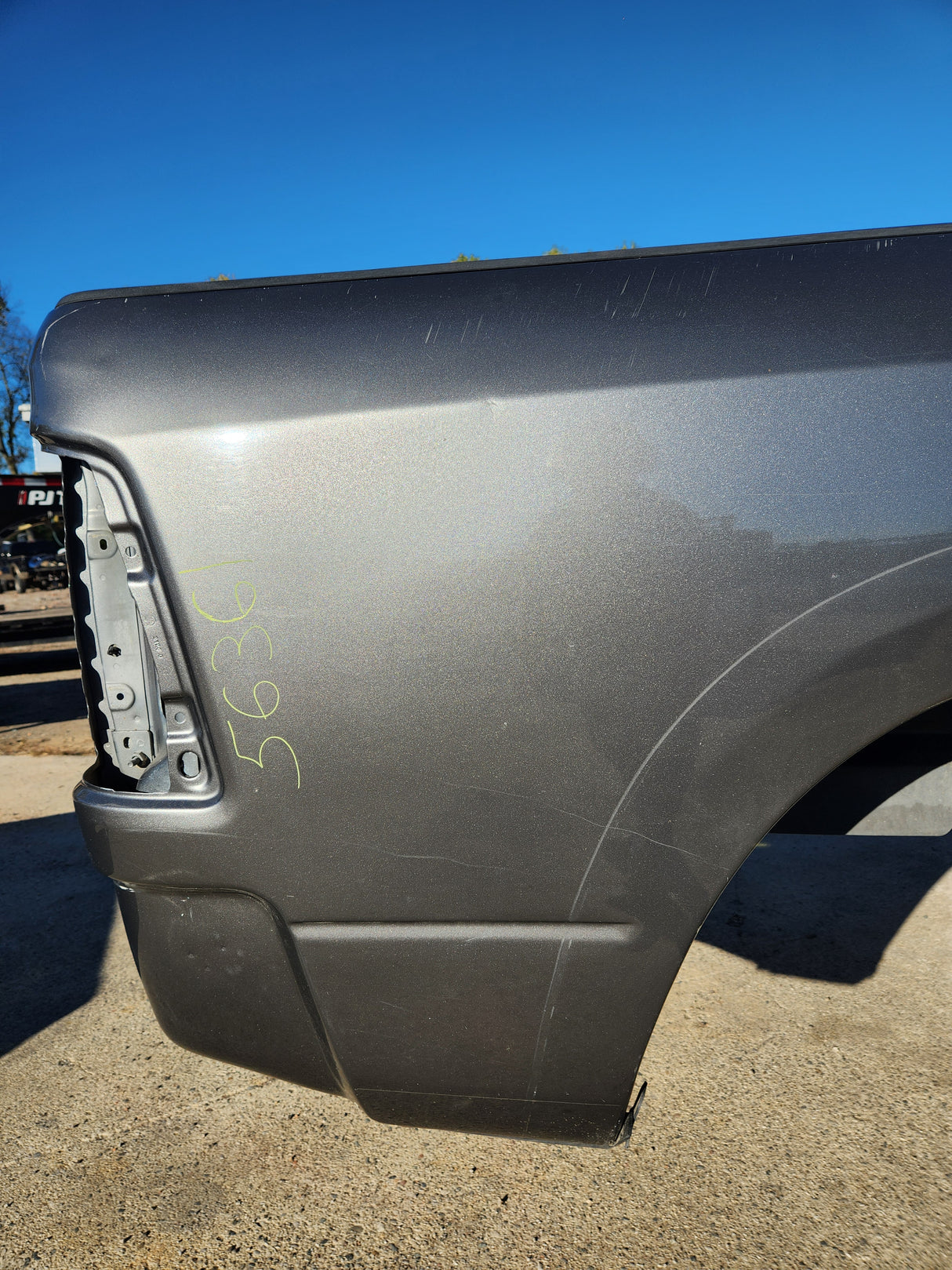 2009-2018 Dodge Ram 4th Gen 1500 2500 3500 6' 4" Short Truck Bed