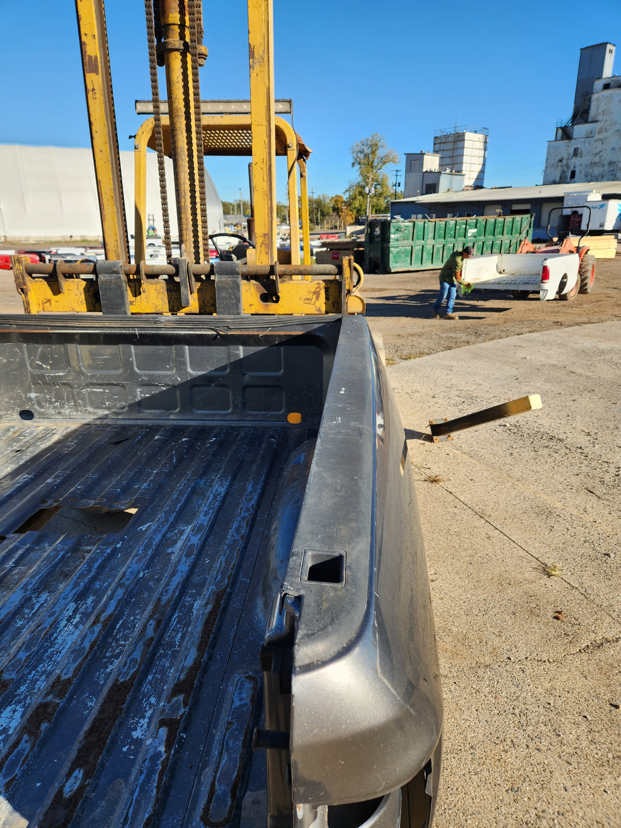 2009-2018 Dodge Ram 4th Gen 1500 2500 3500 6' 4" Short Truck Bed