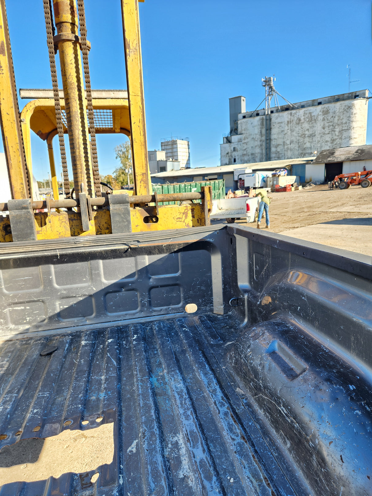 2009-2018 Dodge Ram 4th Gen 1500 2500 3500 6' 4" Short Truck Bed