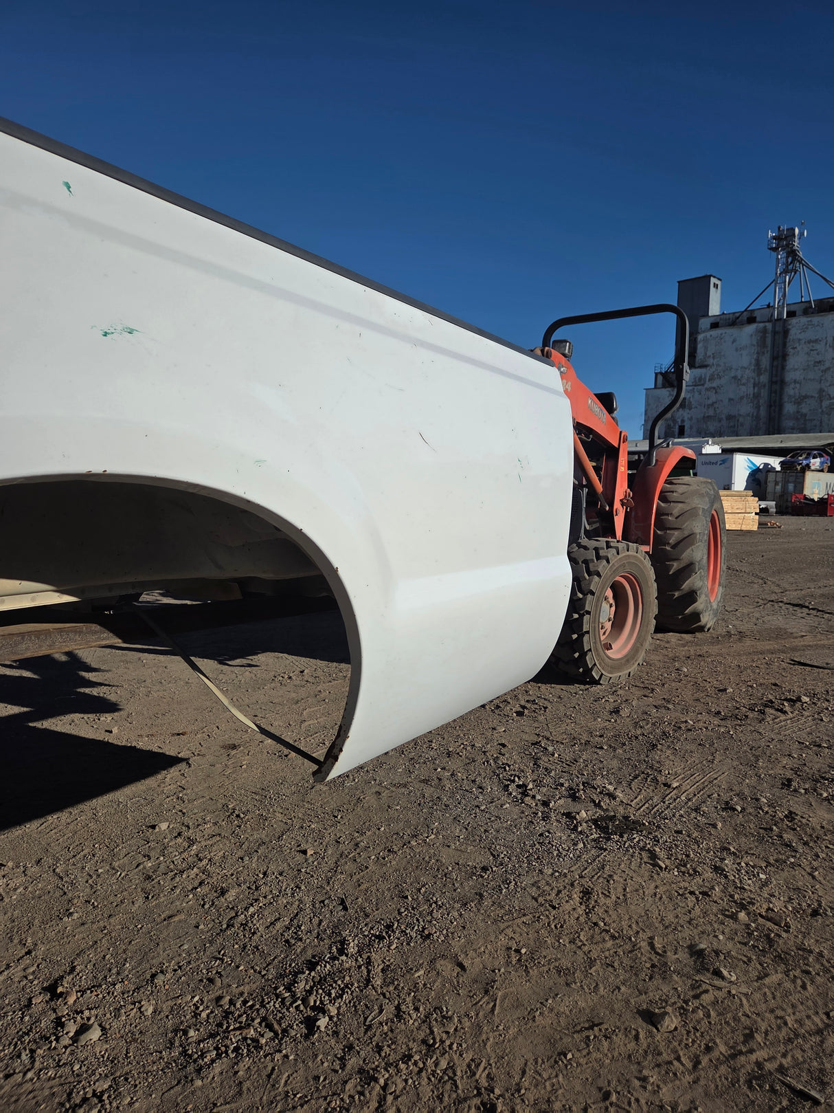 1999-2010 Ford F250 F350 Super Duty 8' Long Truck Bed - Oxford White