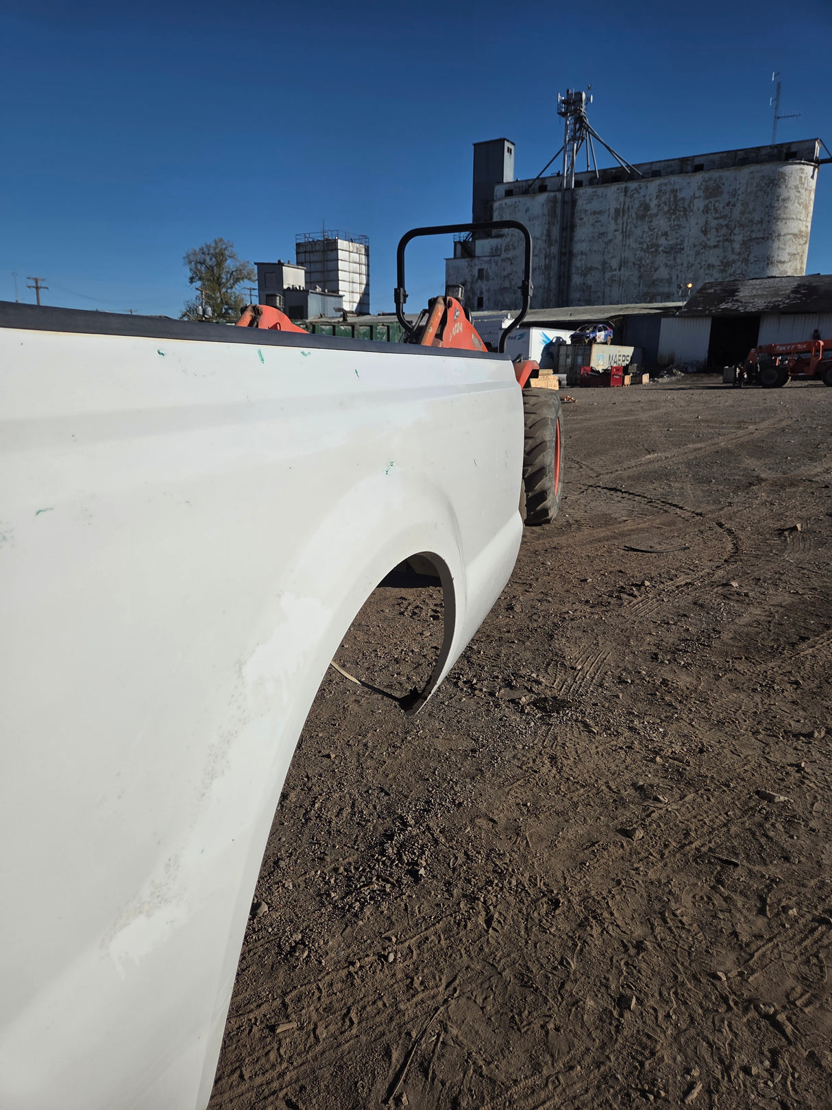 1999-2010 Ford F250 F350 Super Duty 8' Long Truck Bed - Oxford White