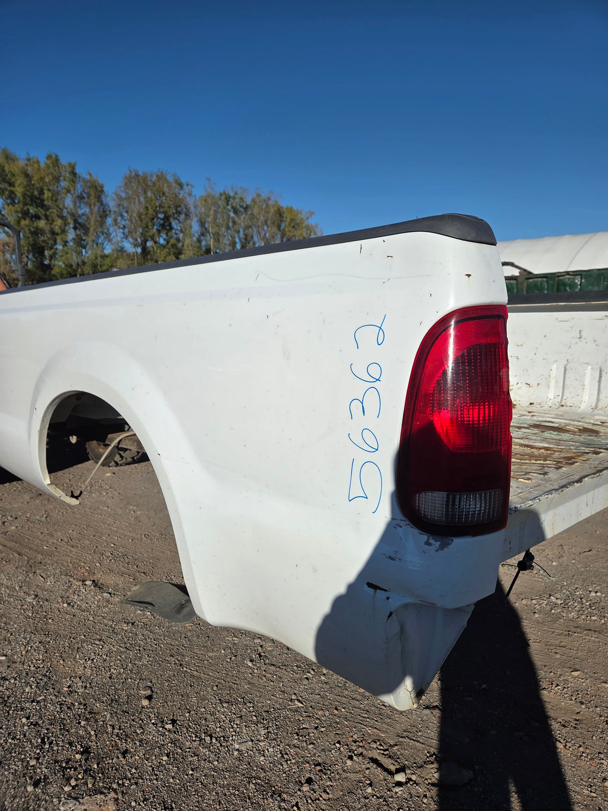 1999-2010 Ford F250 F350 Super Duty 8' Long Truck Bed - Oxford White