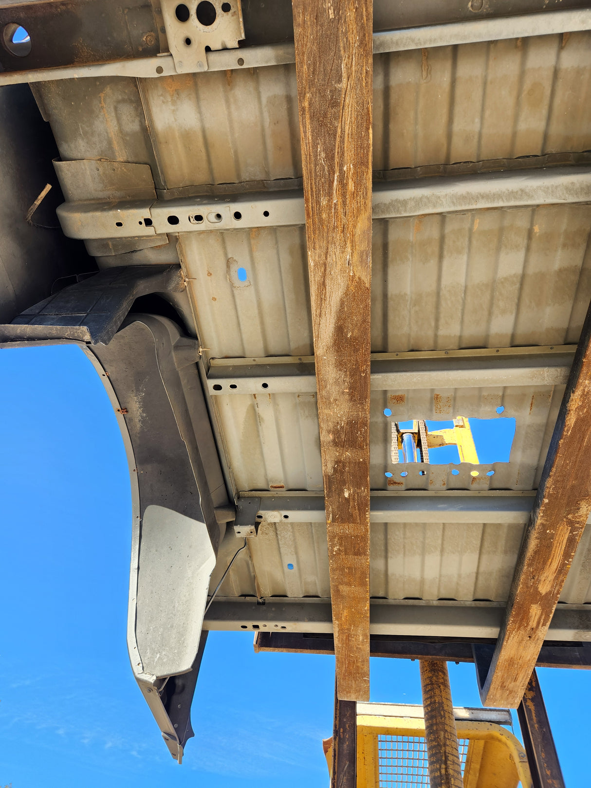 2009-2018 Dodge Ram 4th Gen 1500 2500 3500 6' 4" Short Truck Bed