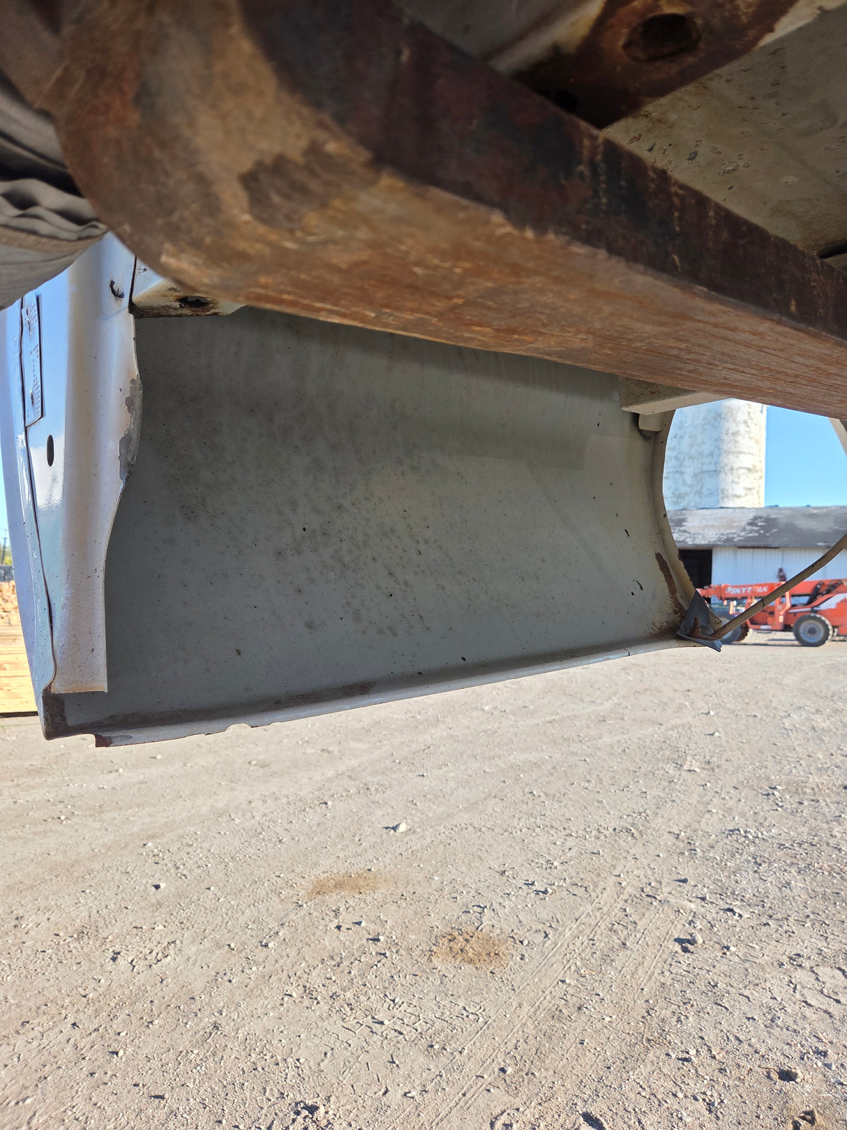 1999-2010 Ford F250 F350 Super Duty 8' Long Truck Bed - Oxford White