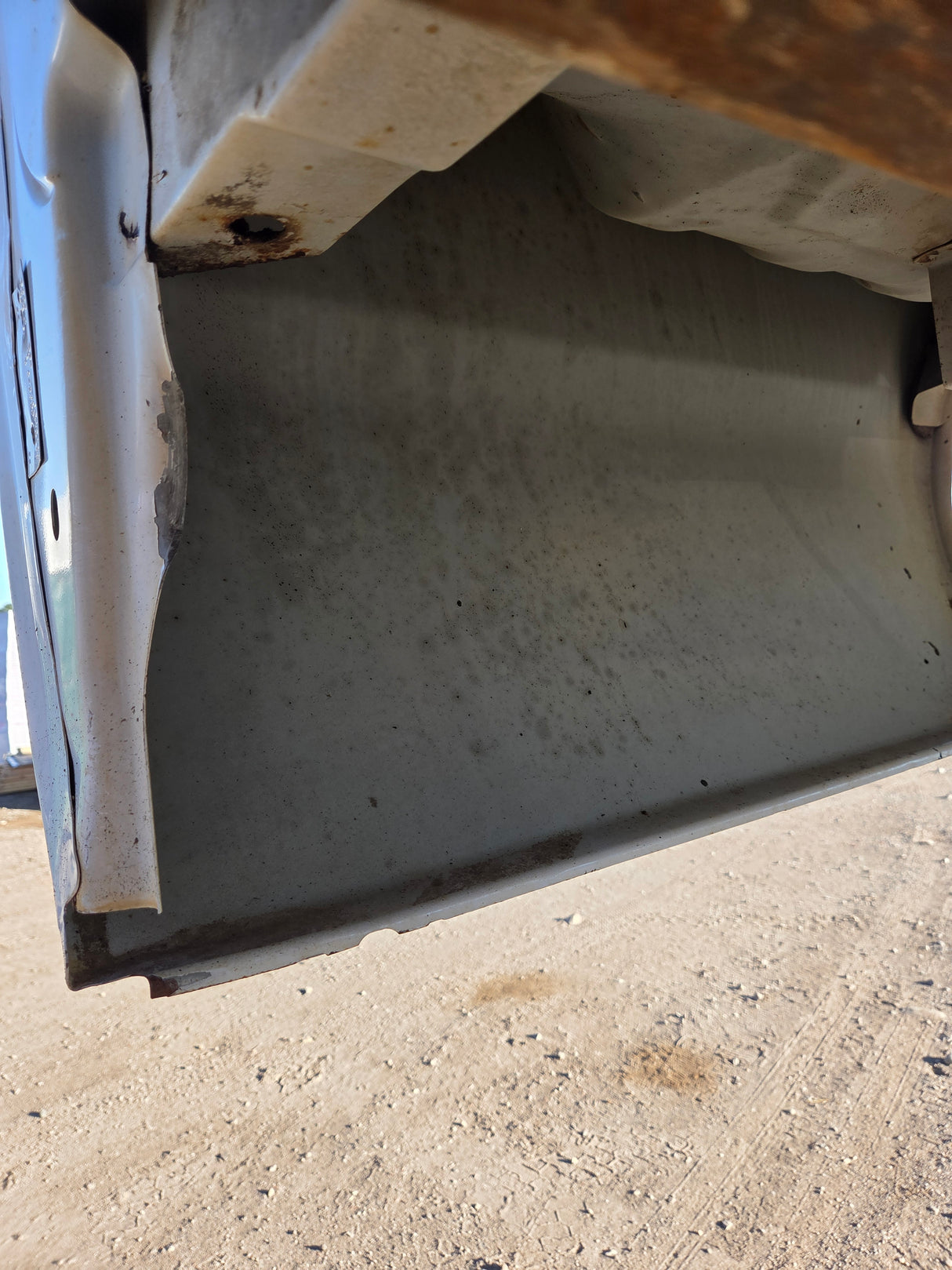 1999-2010 Ford F250 F350 Super Duty 8' Long Truck Bed - Oxford White