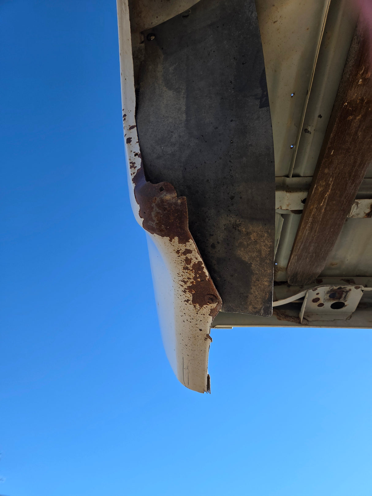 1999-2010 Ford F250 F350 Super Duty 8' Long Truck Bed - Oxford White