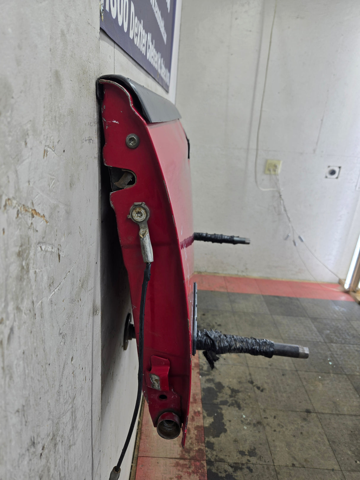 1997-2003 F150 / 1999-2007 Ford F250 F350 F450 F550 Super Duty Tailgate