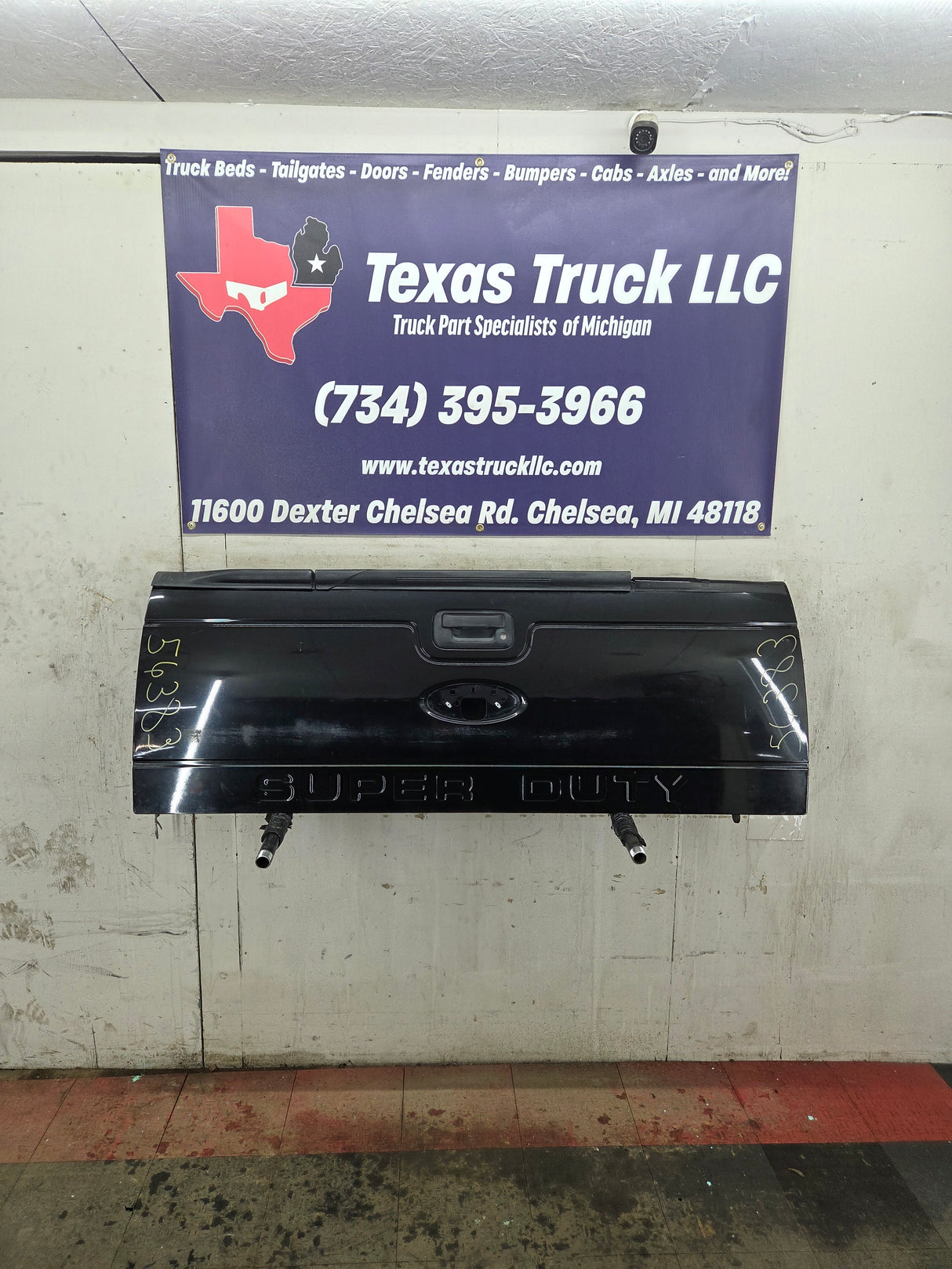 2008-2016 Ford Super Duty With Step / Ladder Tailgate F250 F350 F450 F550