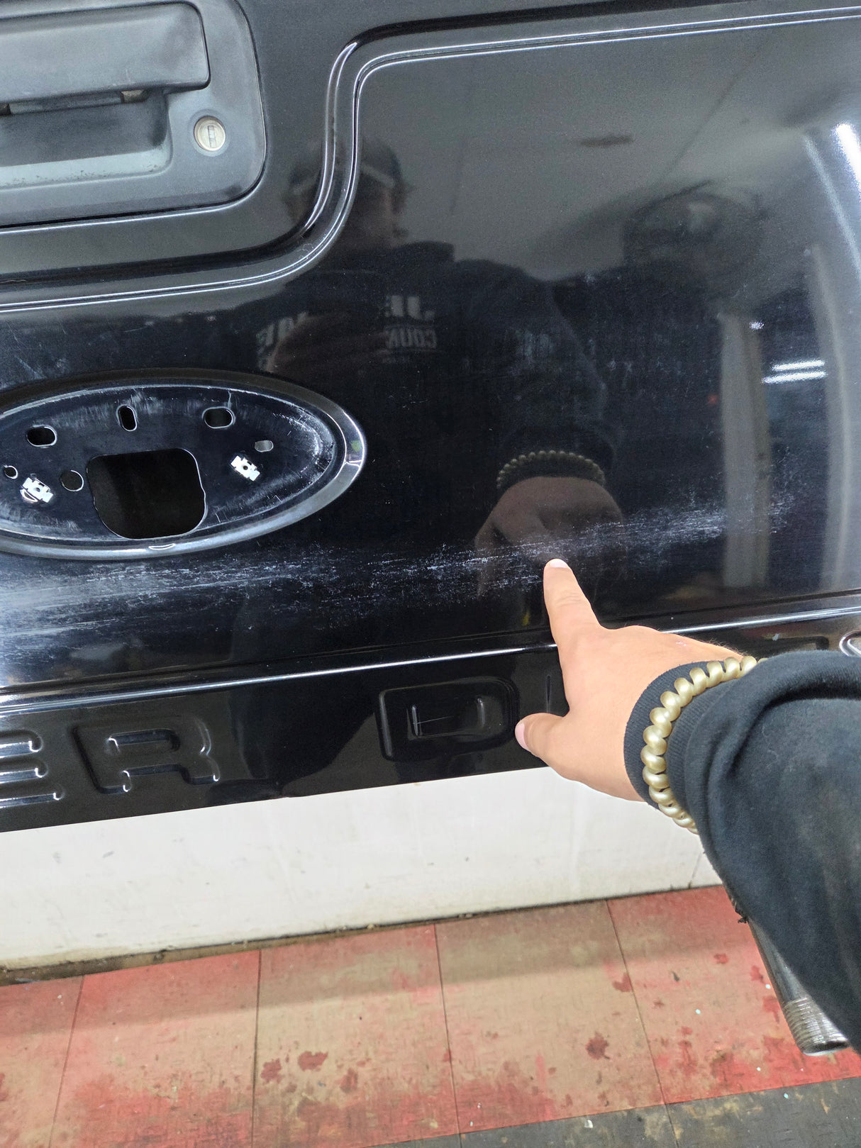 2008-2016 Ford Super Duty With Step / Ladder Tailgate F250 F350 F450 F550