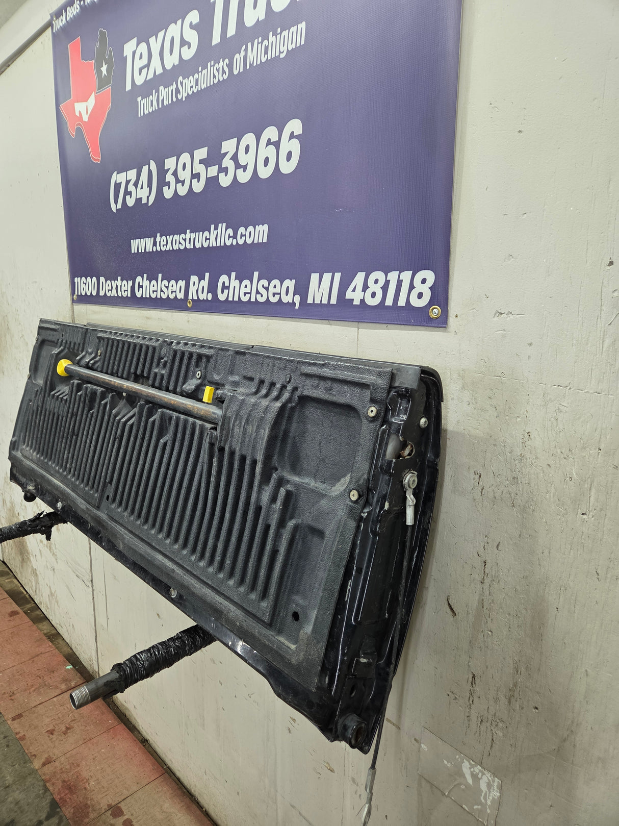 2008-2016 Ford Super Duty With Step / Ladder Tailgate F250 F350 F450 F550