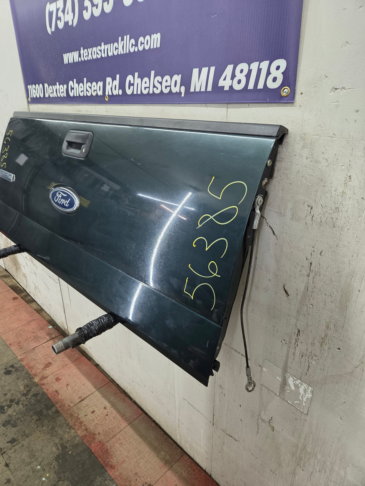 2004-2008 Ford F-150 Tailgate - Dark Green