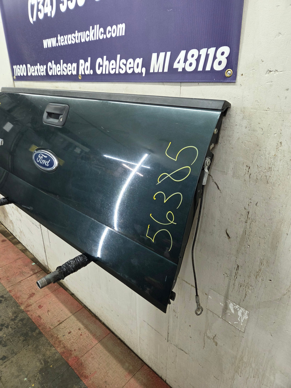 2004-2008 Ford F-150 Tailgate - Dark Green