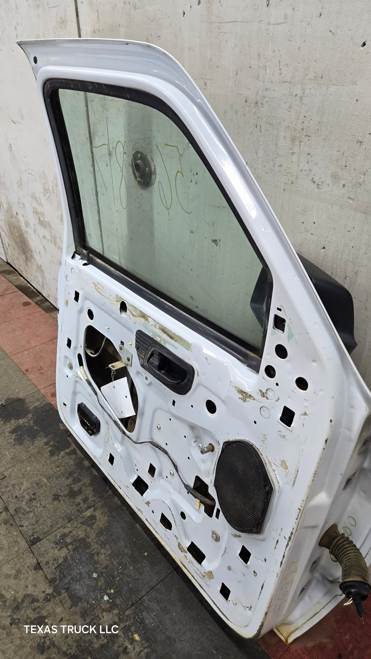 2000-2011 Ford Ranger Driver Side Front Door Left Hand