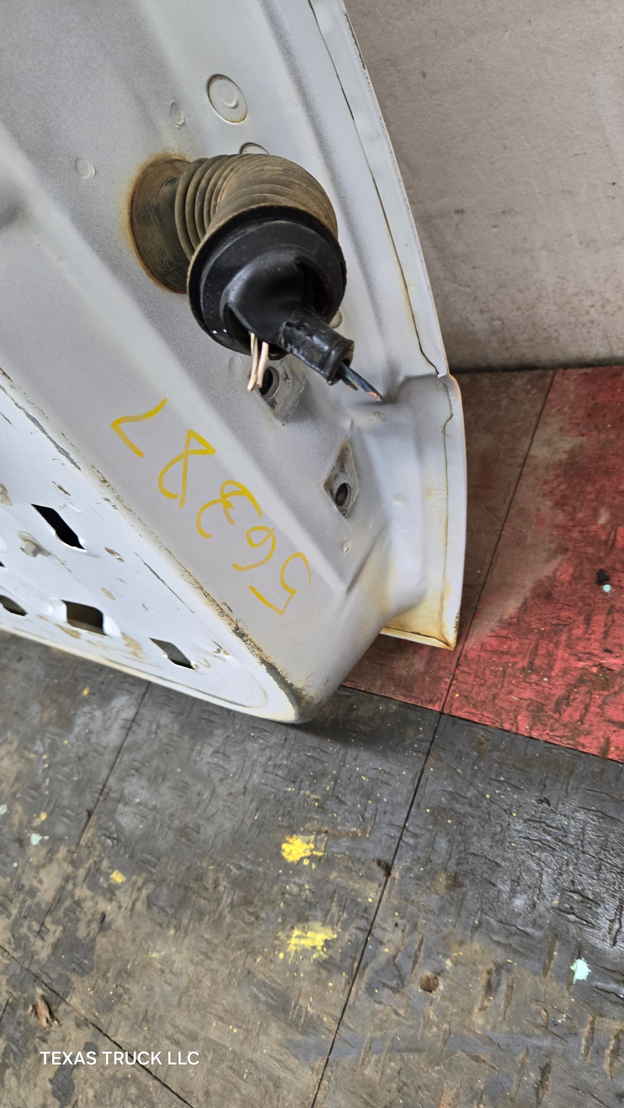 2000-2011 Ford Ranger Driver Side Front Door Left Hand