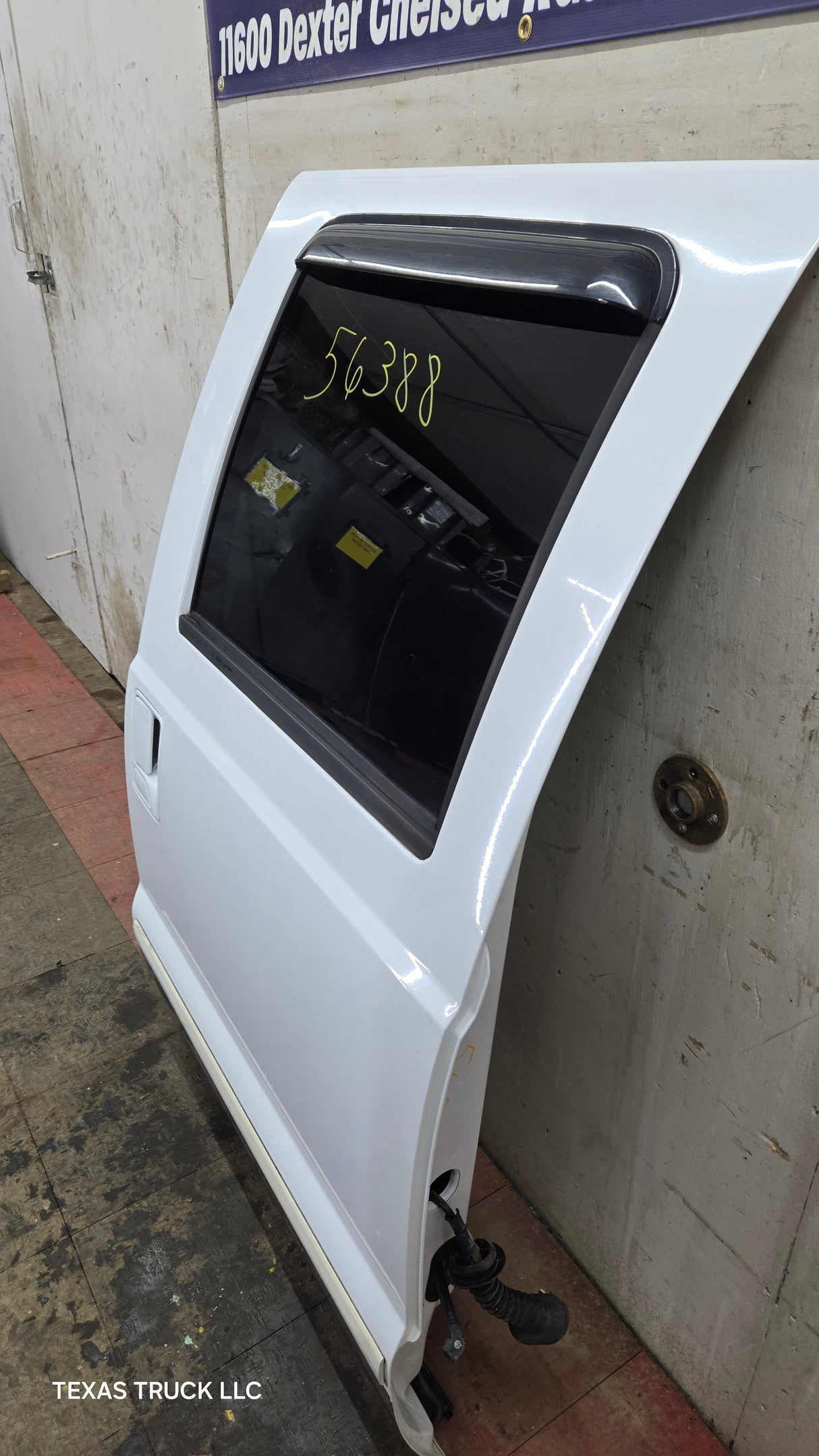 1999-2011 Ford Super Duty RH Passenger Side Rear Crew Cab Door F250 F350 F450 F550