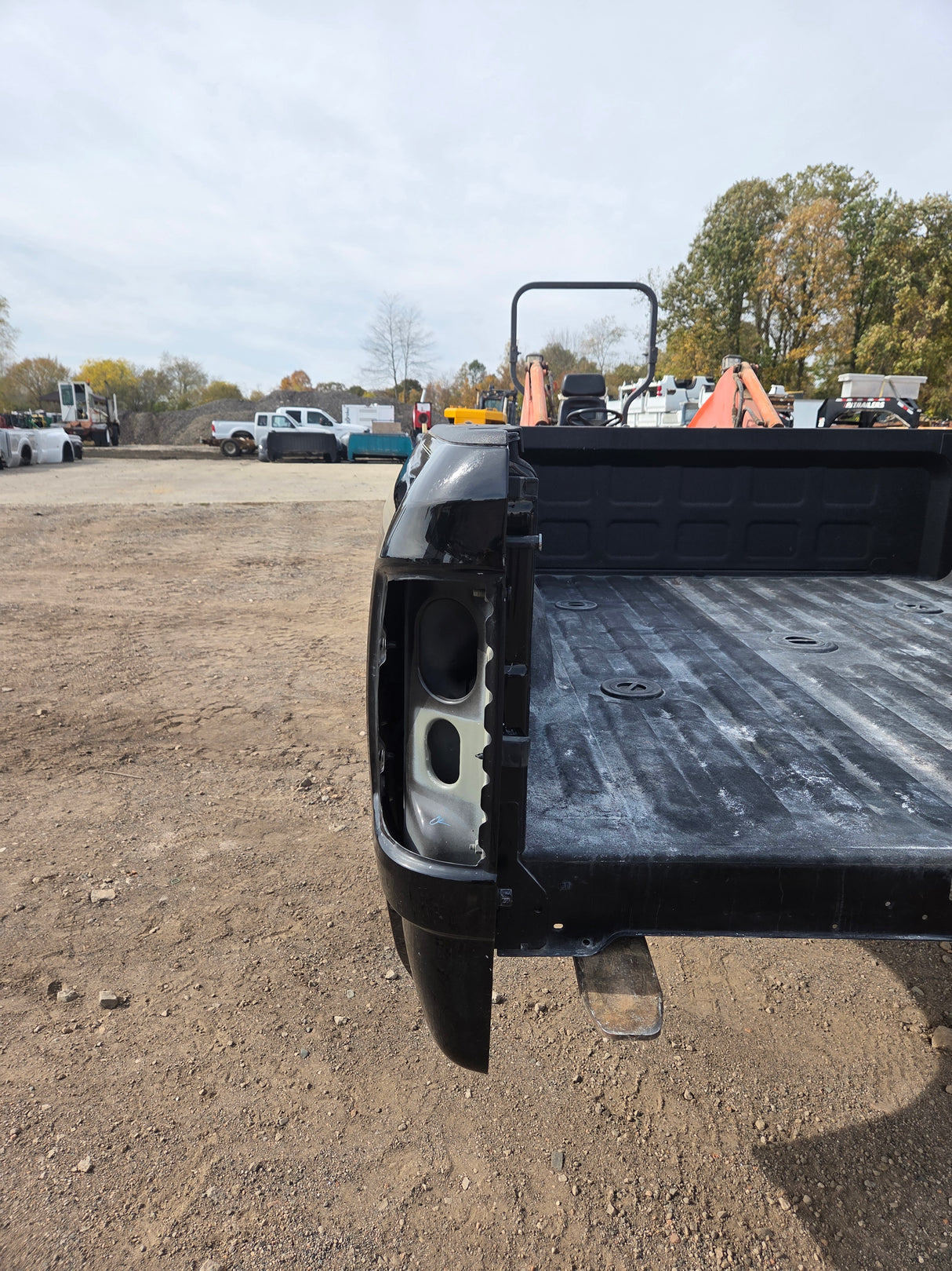 2019-2025 Dodge Ram 2500 3500 5th Gen 6' 4" Short Truck Bed
