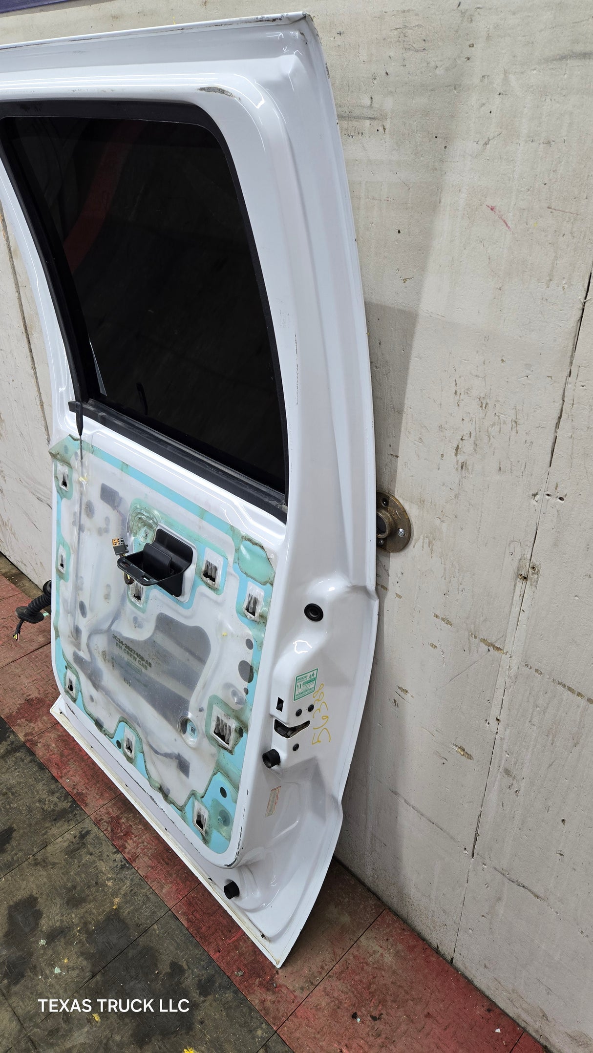 1999-2011 Ford Super Duty RH Passenger Side Rear Crew Cab Door F250 F350 F450 F550