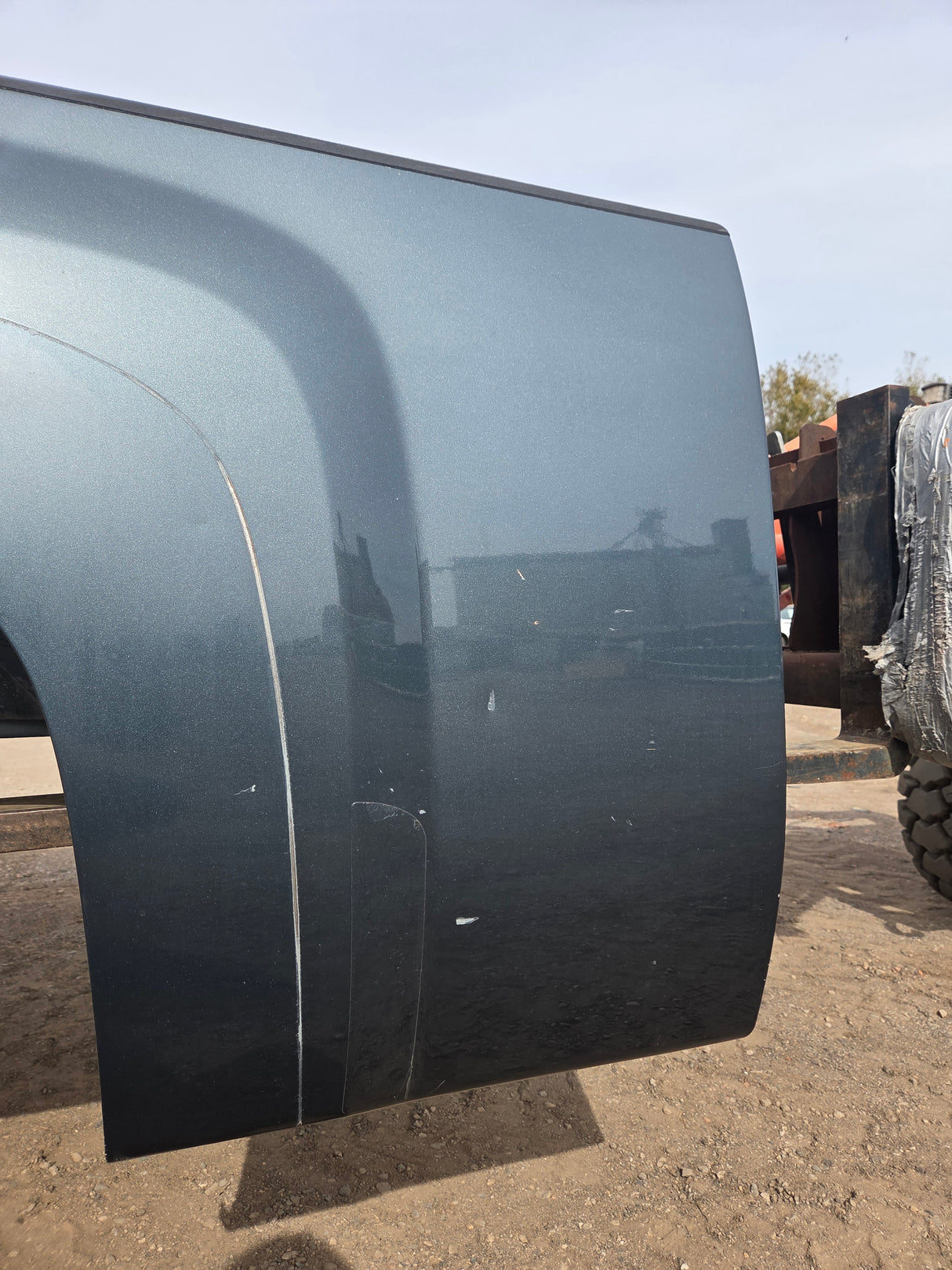 2007-2013 Chevrolet Silverado 1500 2500 3500 HD 6' 6" Short Truck Bed