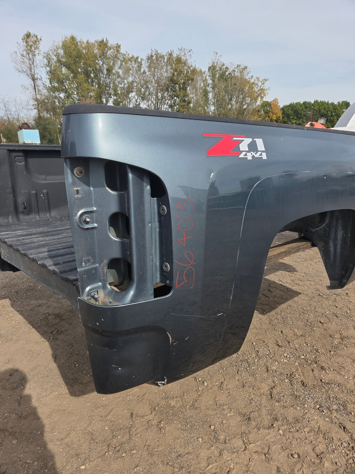 2007-2013 Chevrolet Silverado 1500 2500 3500 HD 6' 6" Short Truck Bed