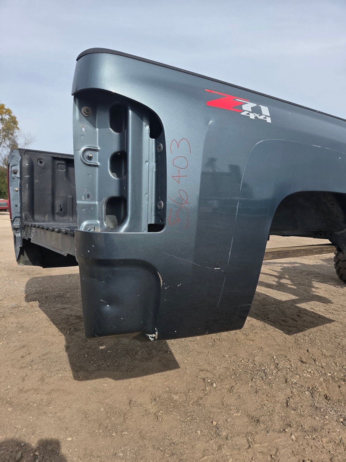 2007-2013 Chevrolet Silverado 1500 2500 3500 HD 6' 6" Short Truck Bed