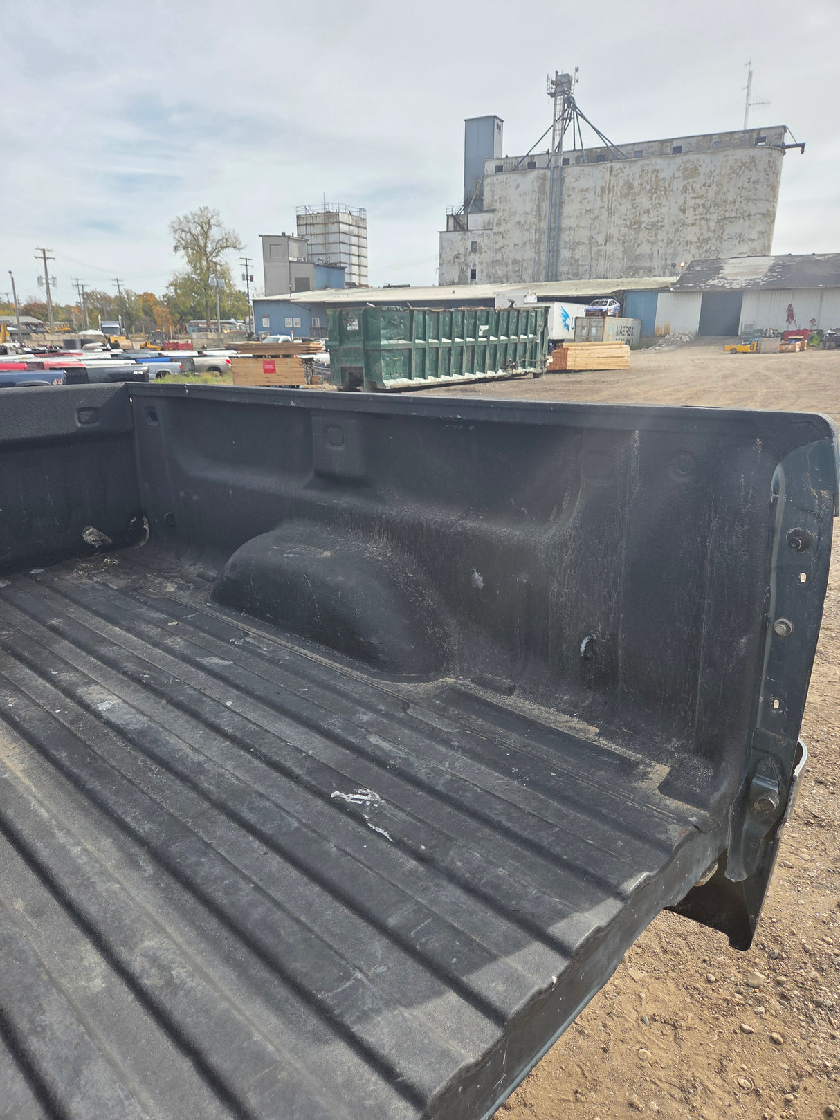 2007-2013 Chevrolet Silverado 1500 2500 3500 HD 6' 6" Short Truck Bed