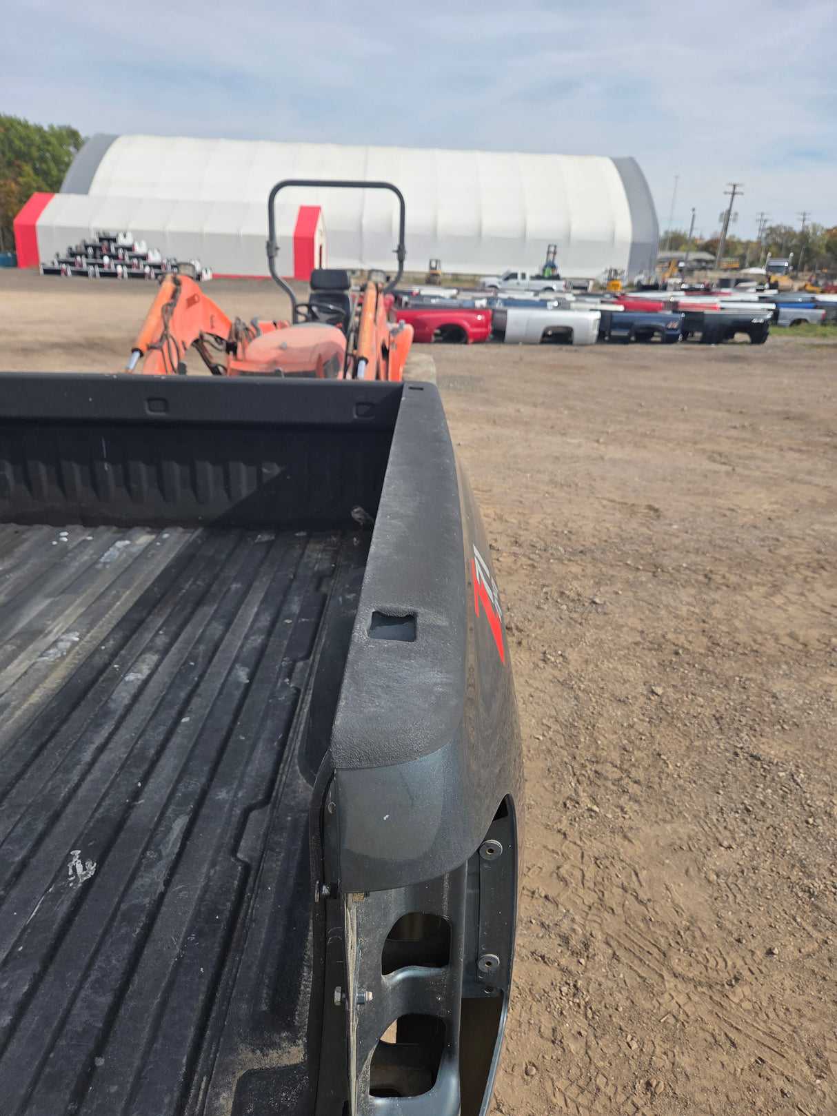 2007-2013 Chevrolet Silverado 1500 2500 3500 HD 6' 6" Short Truck Bed