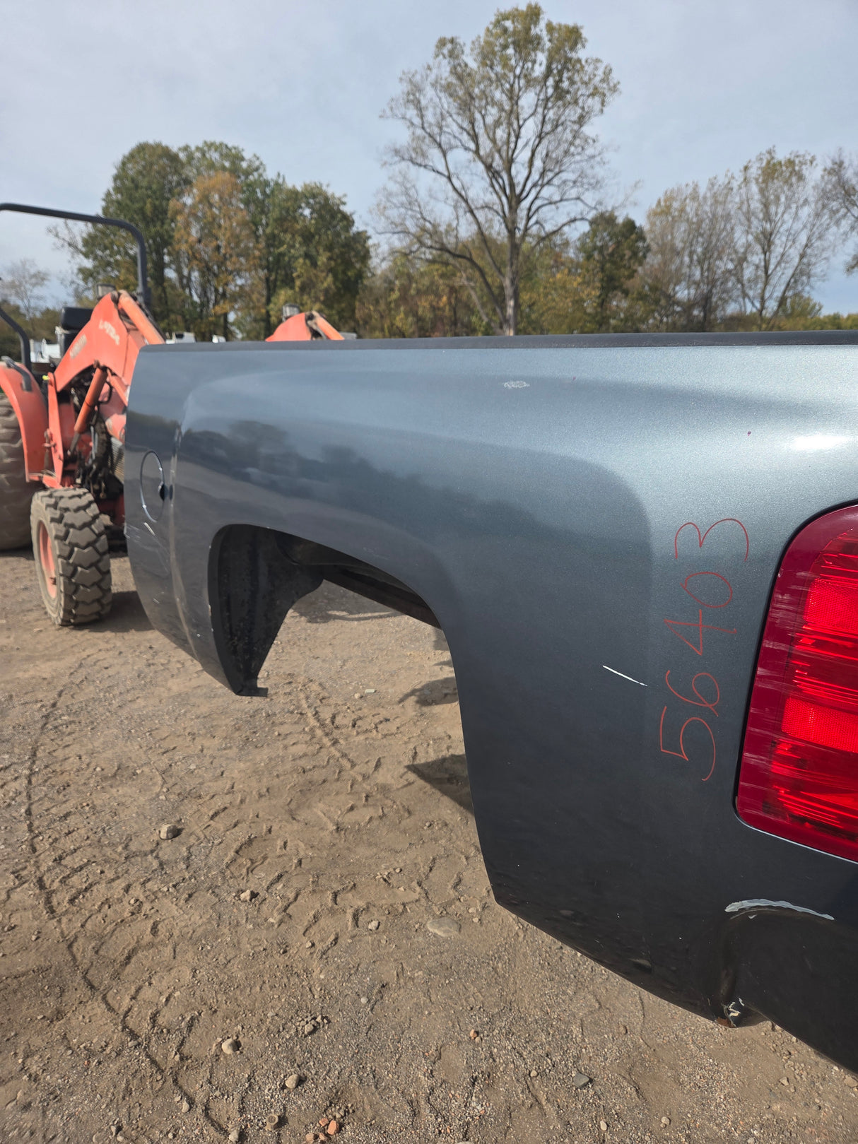 2007-2013 Chevrolet Silverado 1500 2500 3500 HD 6' 6" Short Truck Bed
