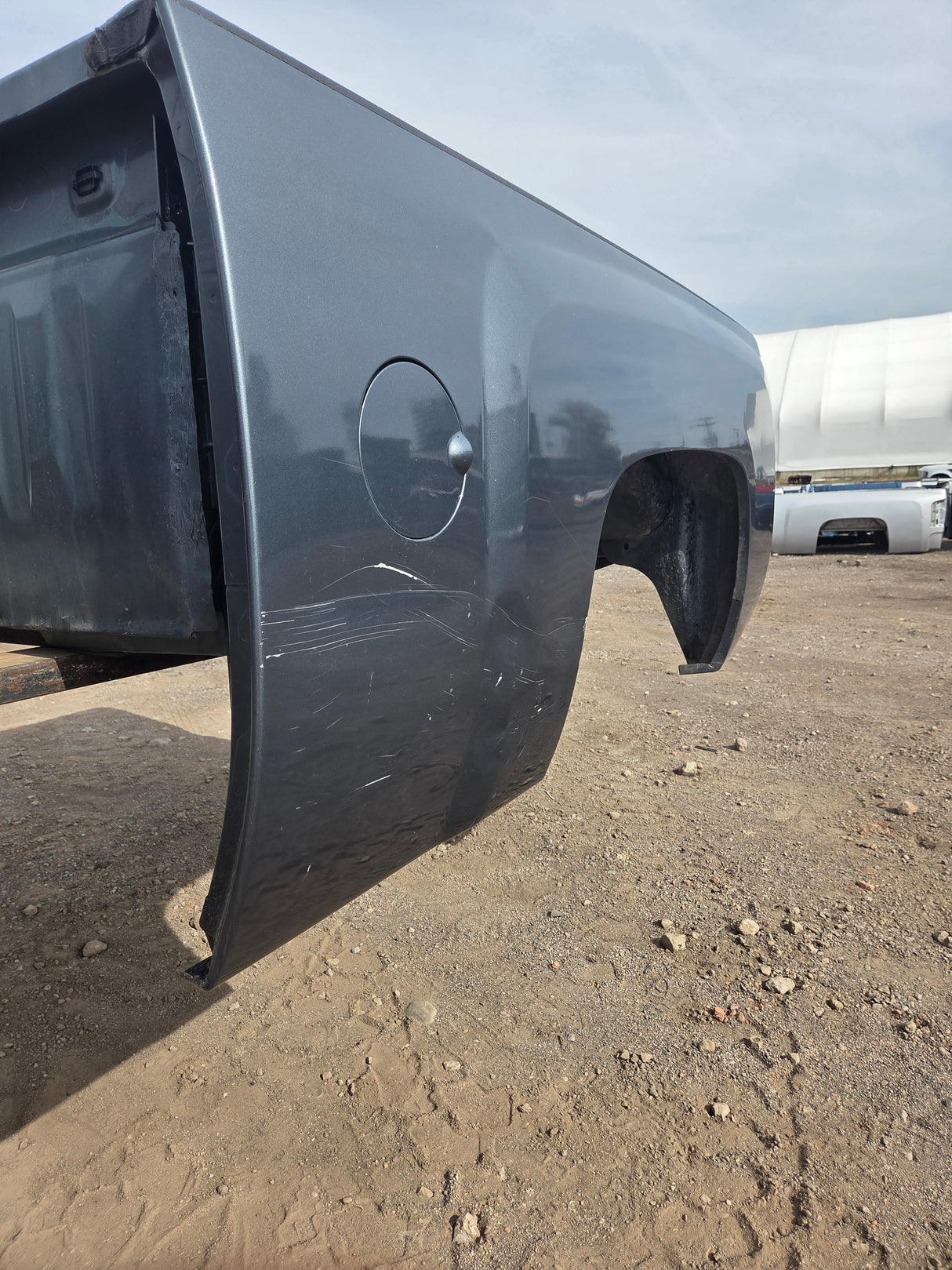 2007-2013 Chevrolet Silverado 1500 2500 3500 HD 6' 6" Short Truck Bed